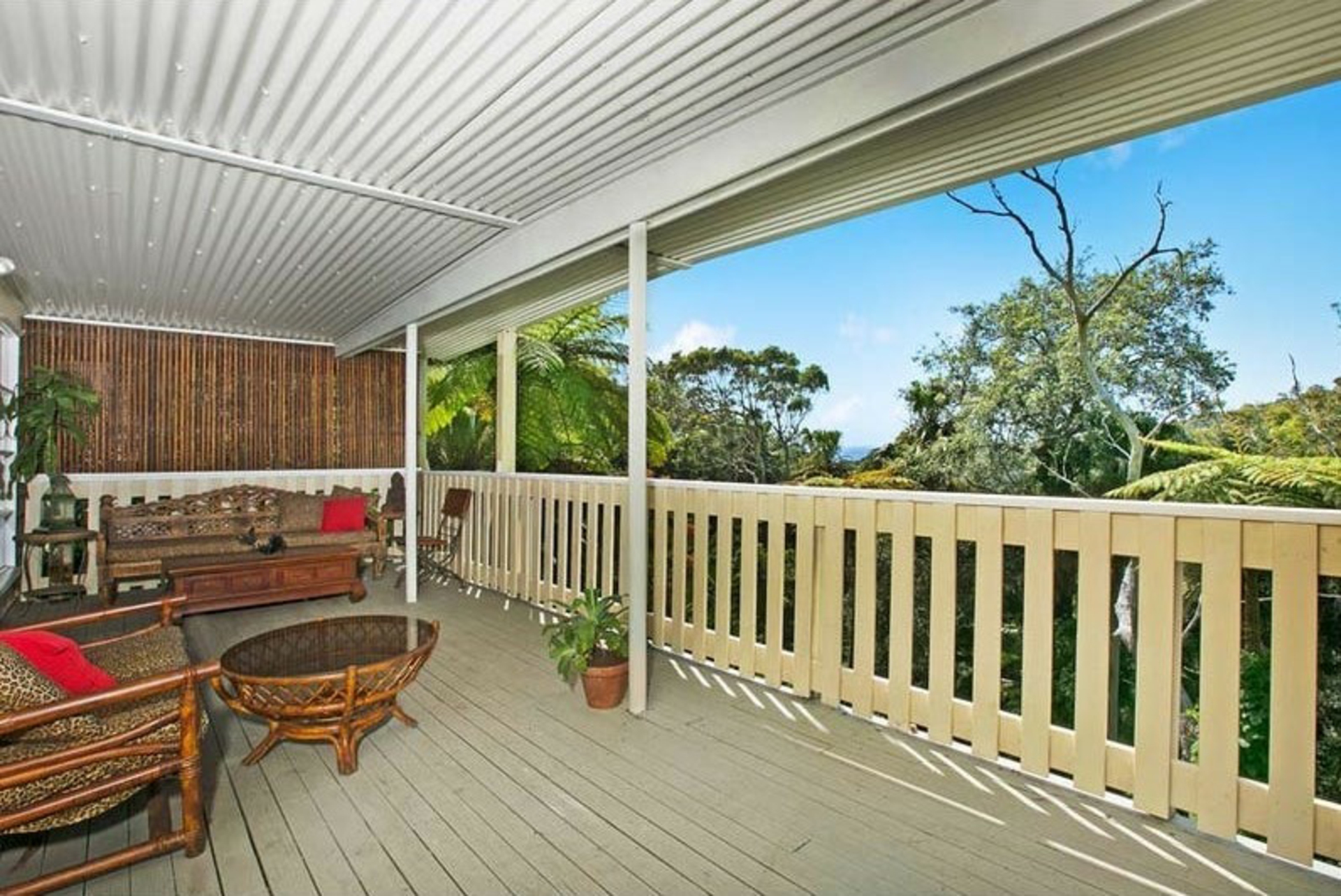 Lower 53 Chisholm Avenue, AVALON BEACH