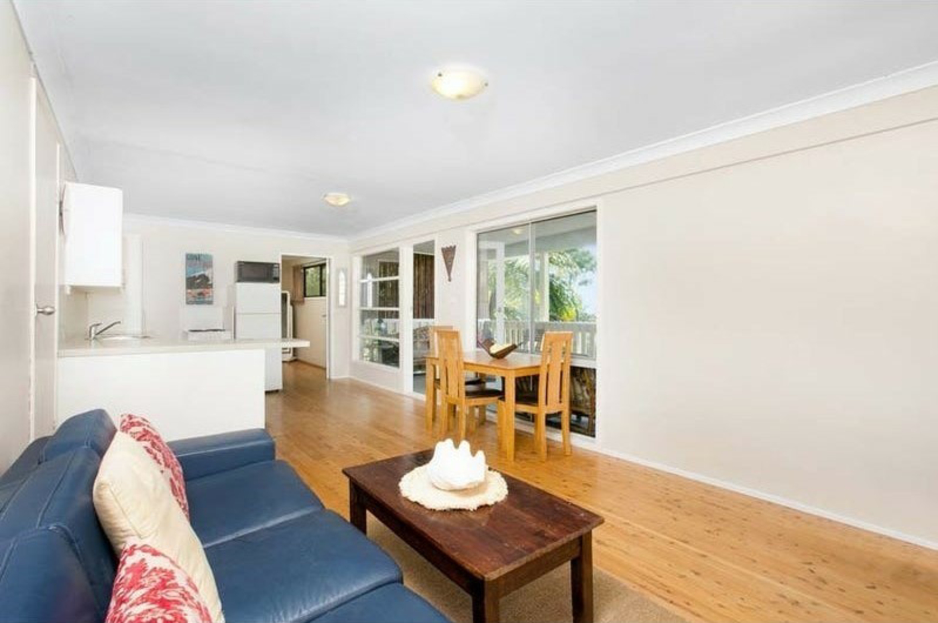 Lower 53 Chisholm Avenue, AVALON BEACH