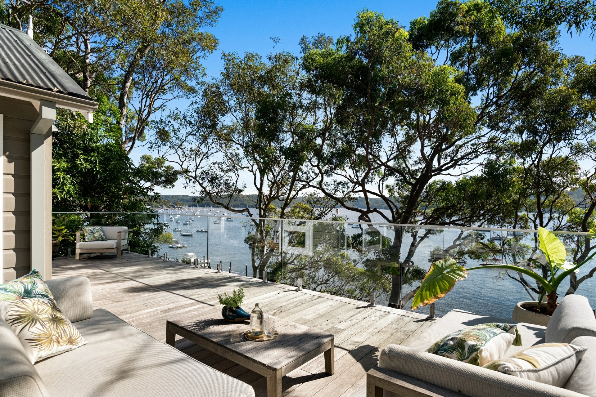 8 Paradise Avenue, AVALON BEACH