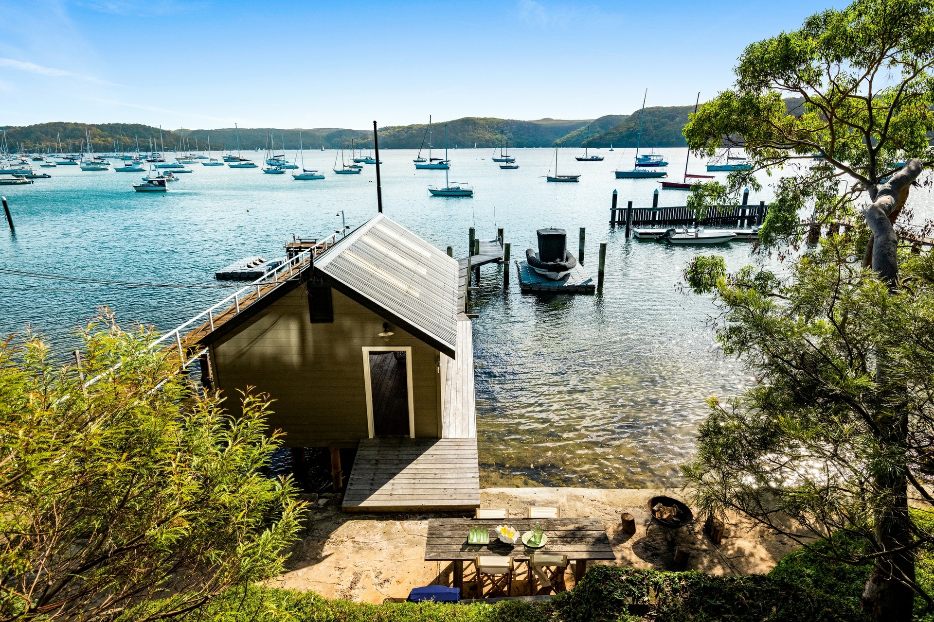 8 Paradise Avenue, AVALON BEACH