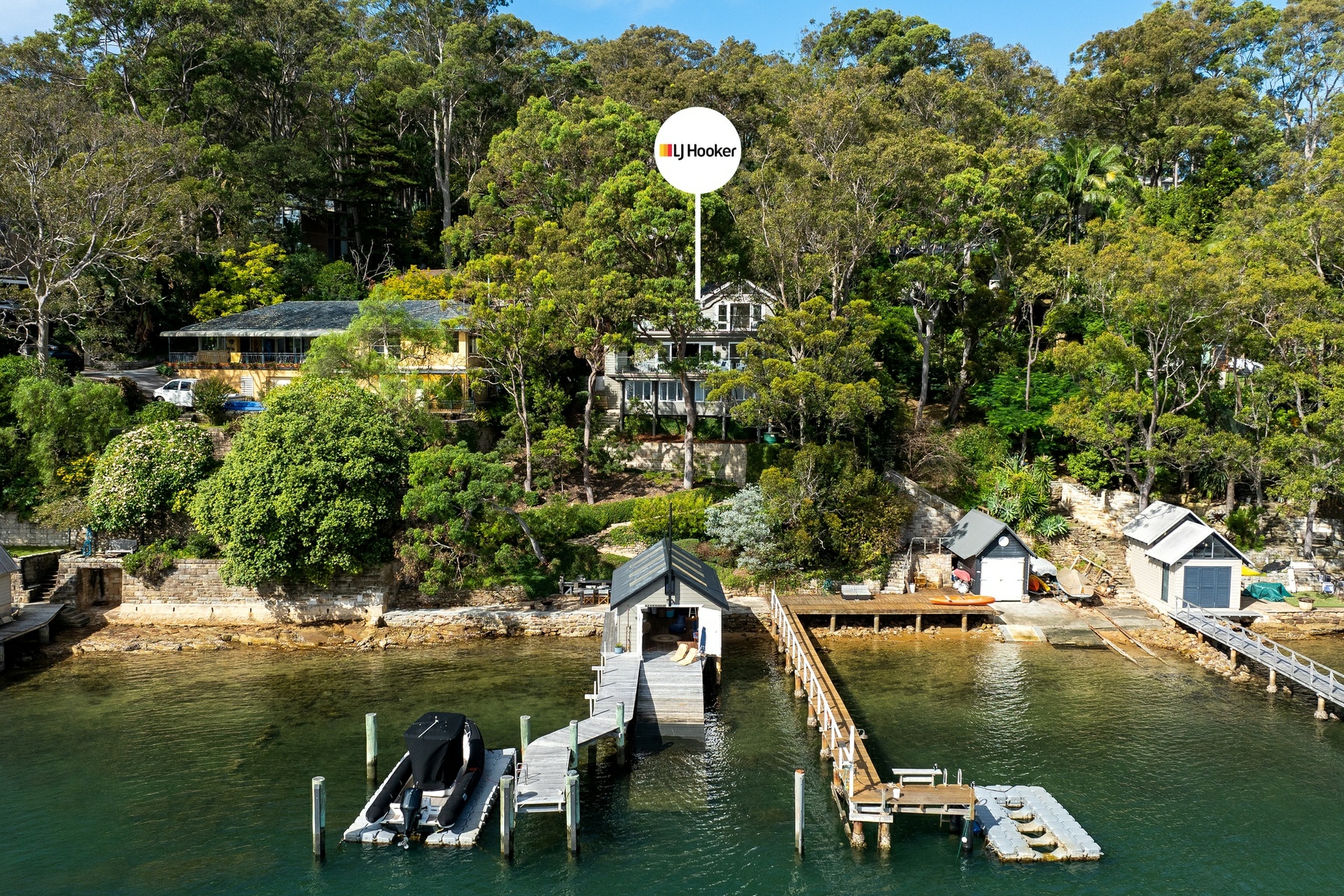 8 Paradise Avenue, AVALON BEACH