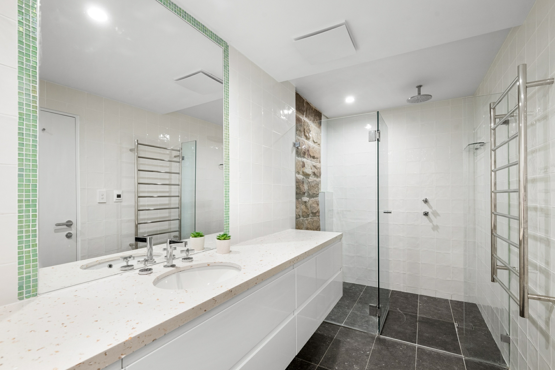 Flat 1B The Serpentine, BILGOLA BEACH