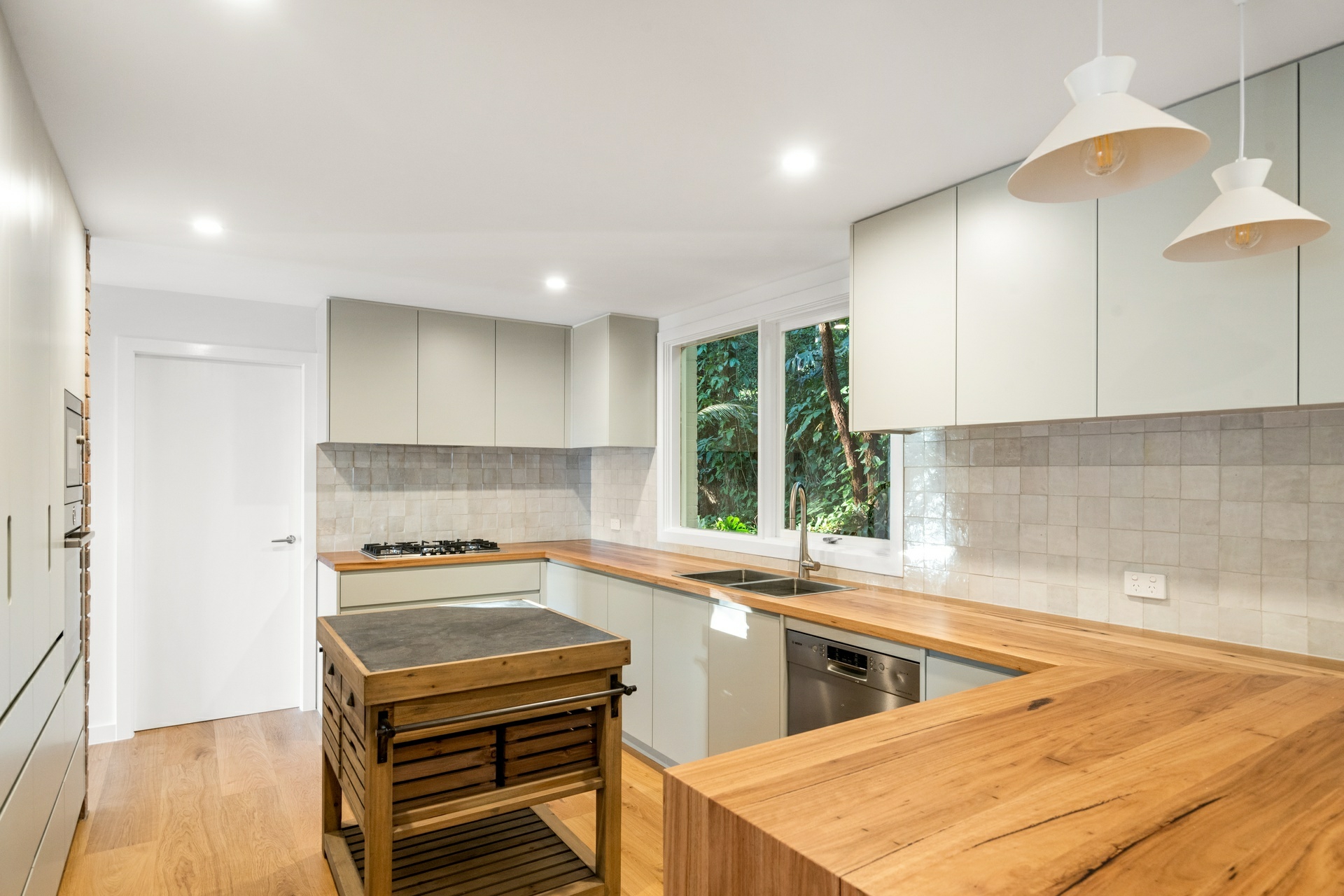 33 Beauty Drive, WHALE BEACH