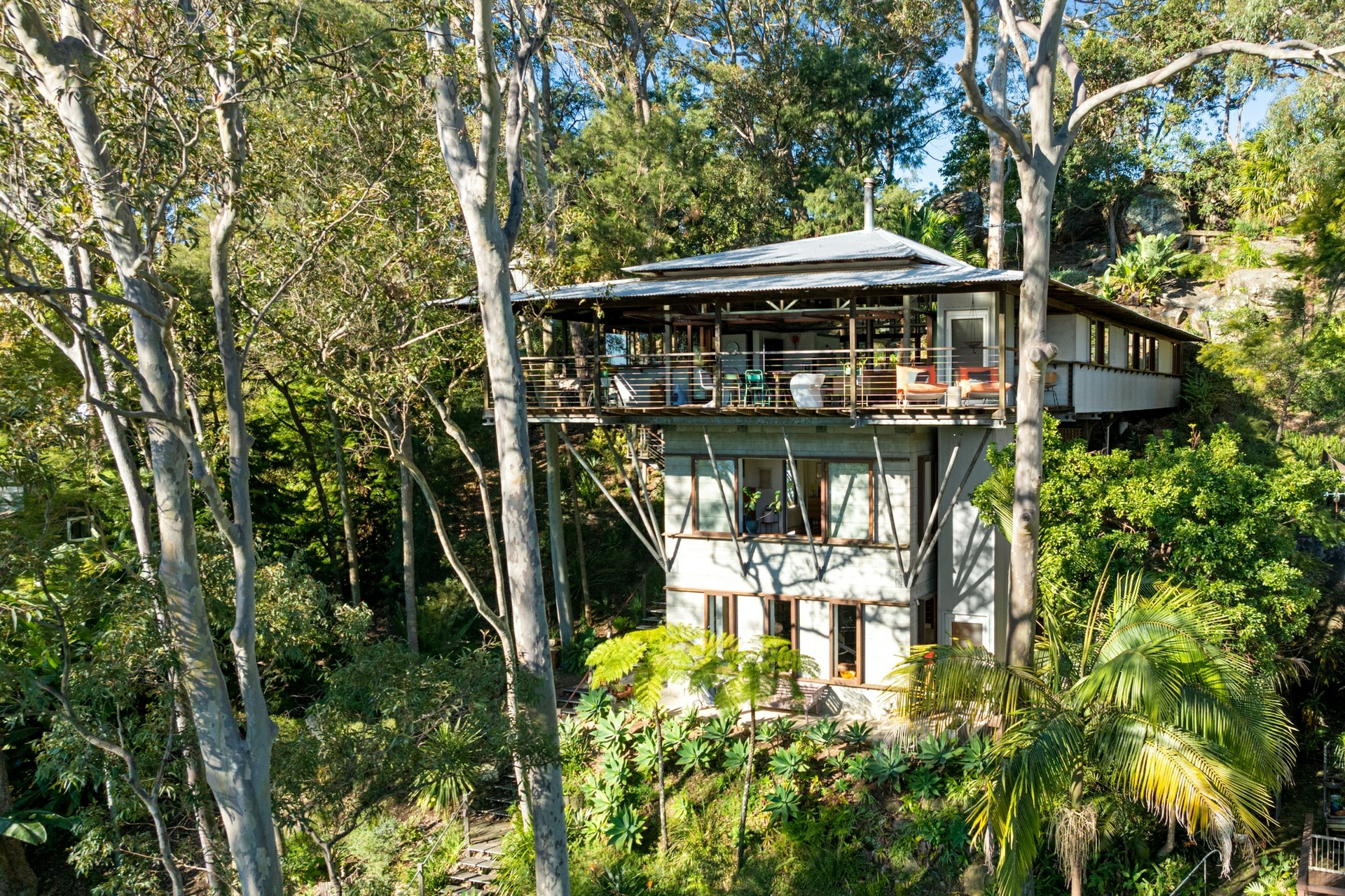 33 Hilltop Road, AVALON BEACH