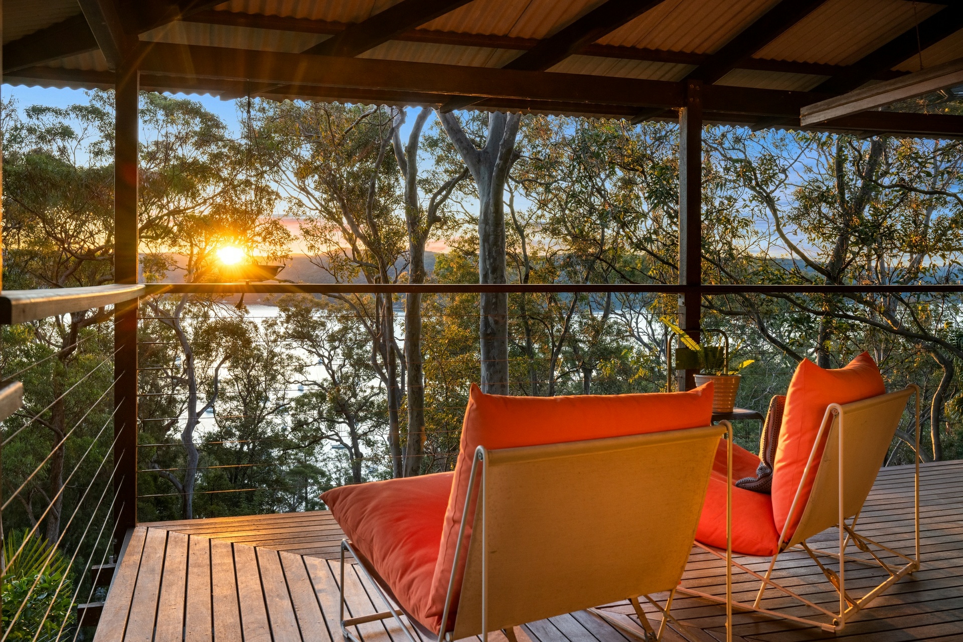33 Hilltop Road, AVALON BEACH