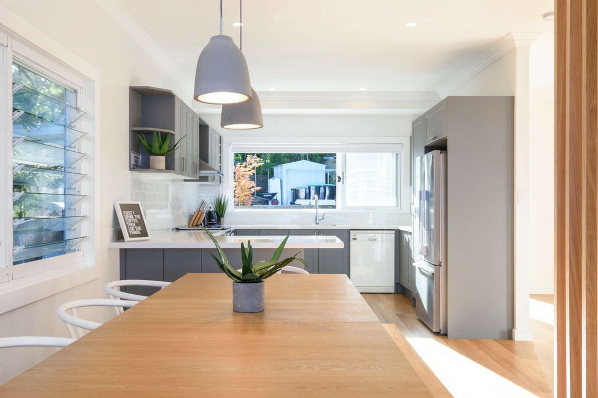 10 The Outlook, Bilgola Plateau NSW - for Rent - LJ Hooker