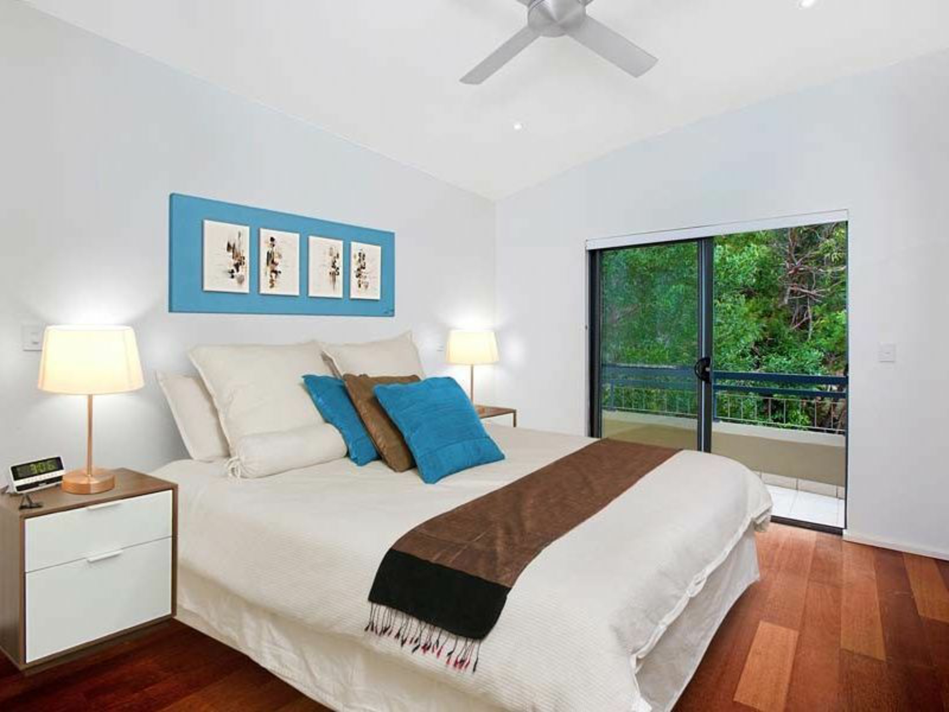 27/17-19 Old Barrenjoey Road, AVALON BEACH
