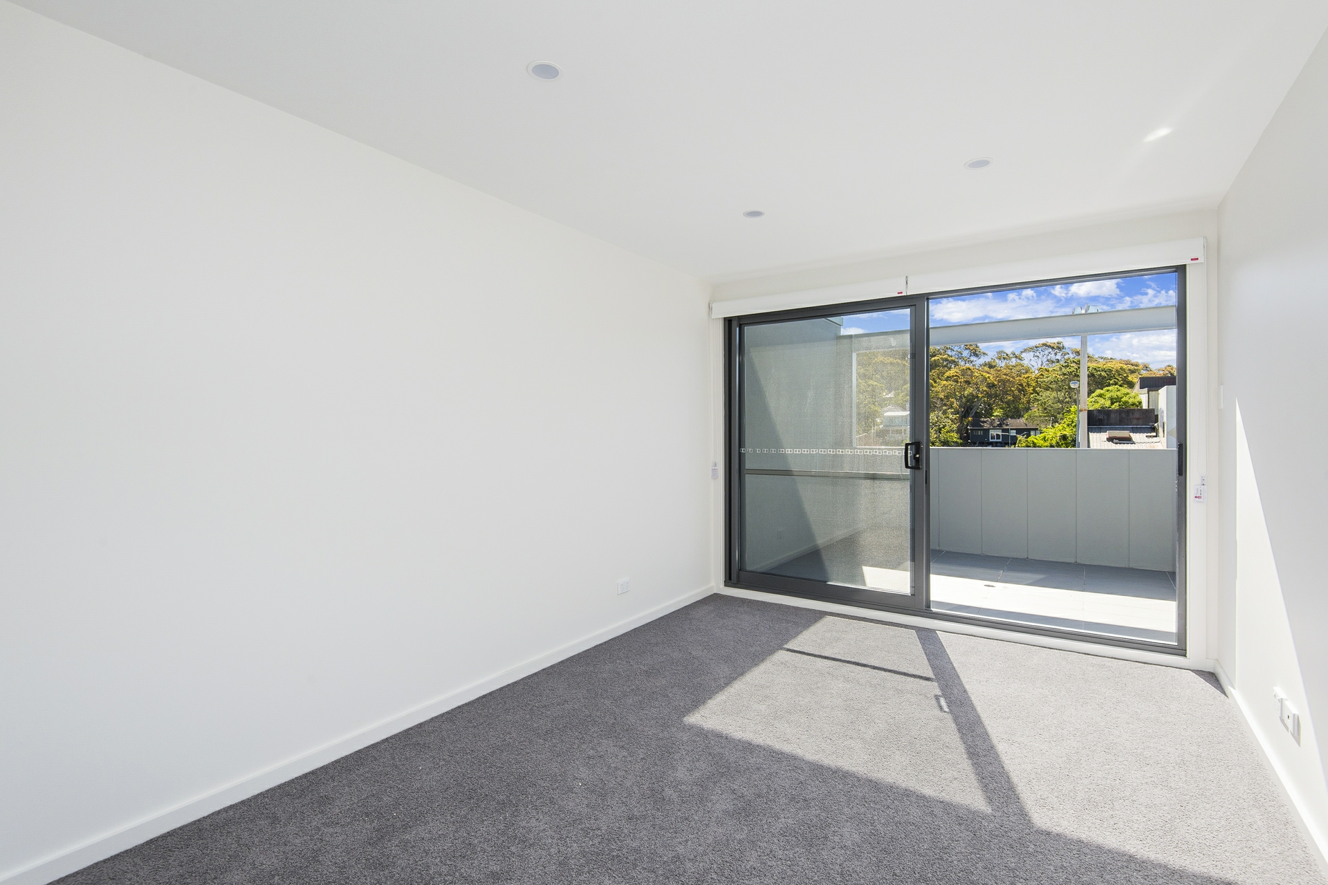 2/66 Old Barrenjoey Road, AVALON BEACH