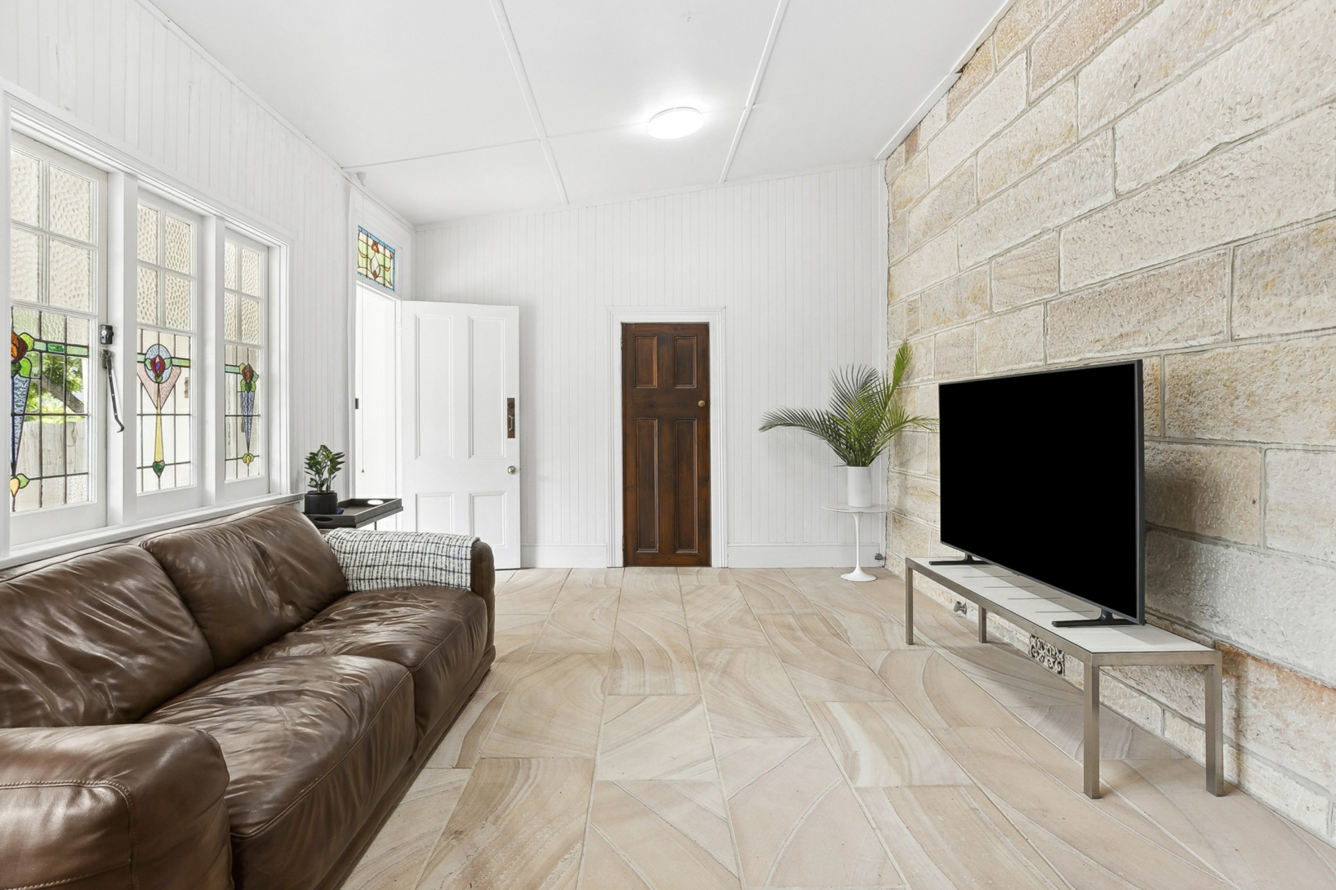 28 Park Street — photo 4 of 12