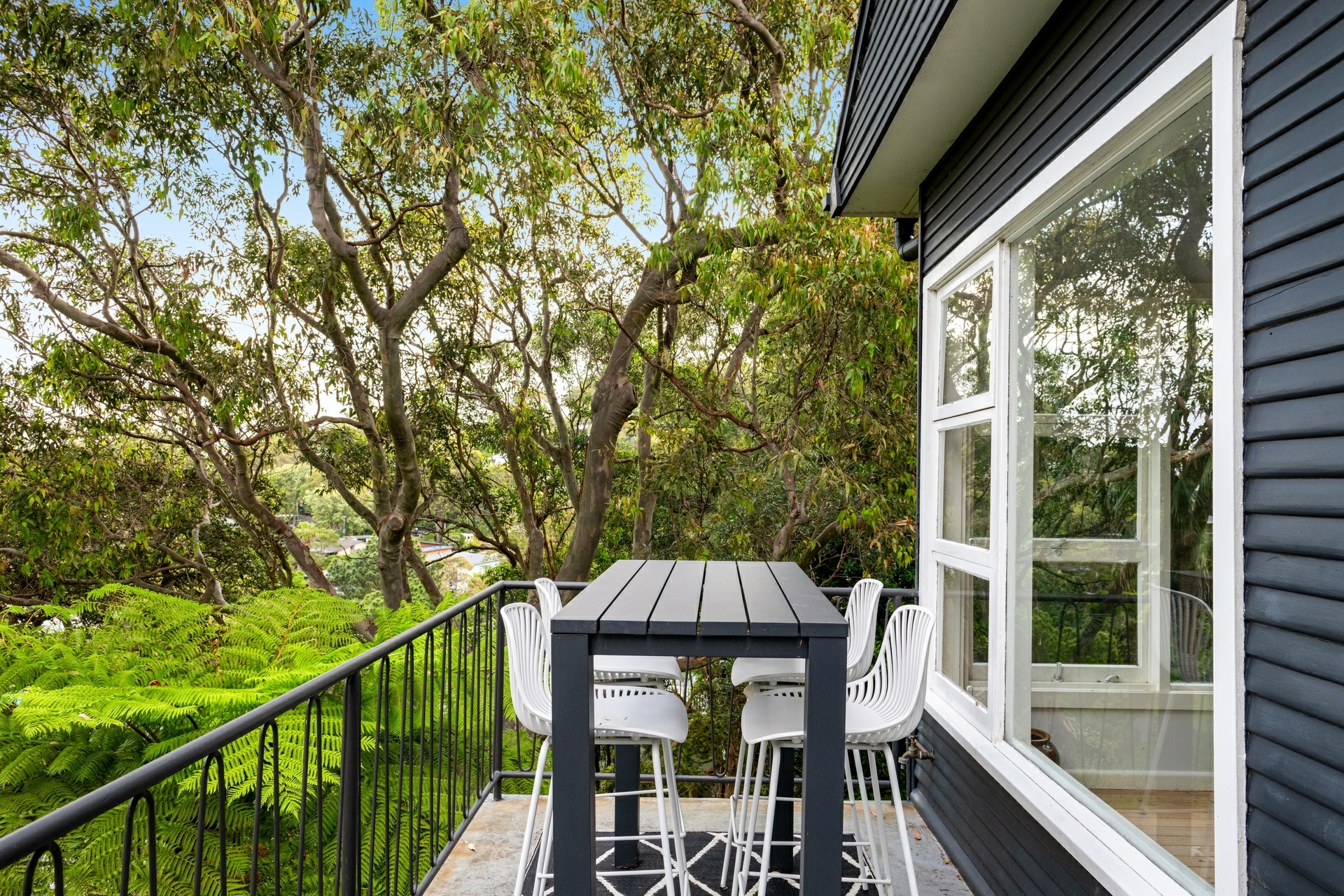 51 Grandview Drive, NEWPORT