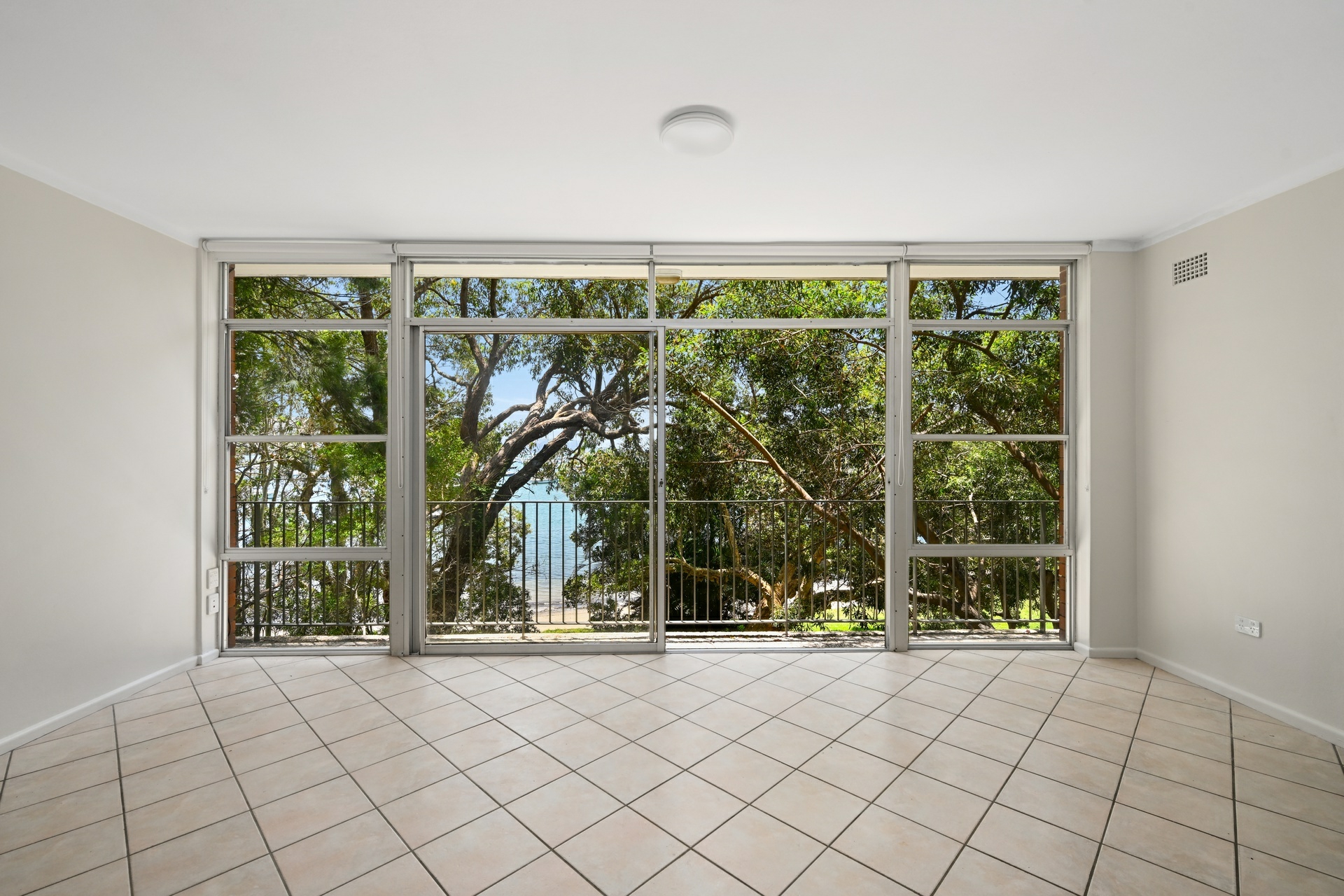 Flat 1/134 Hudson Parade, AVALON BEACH