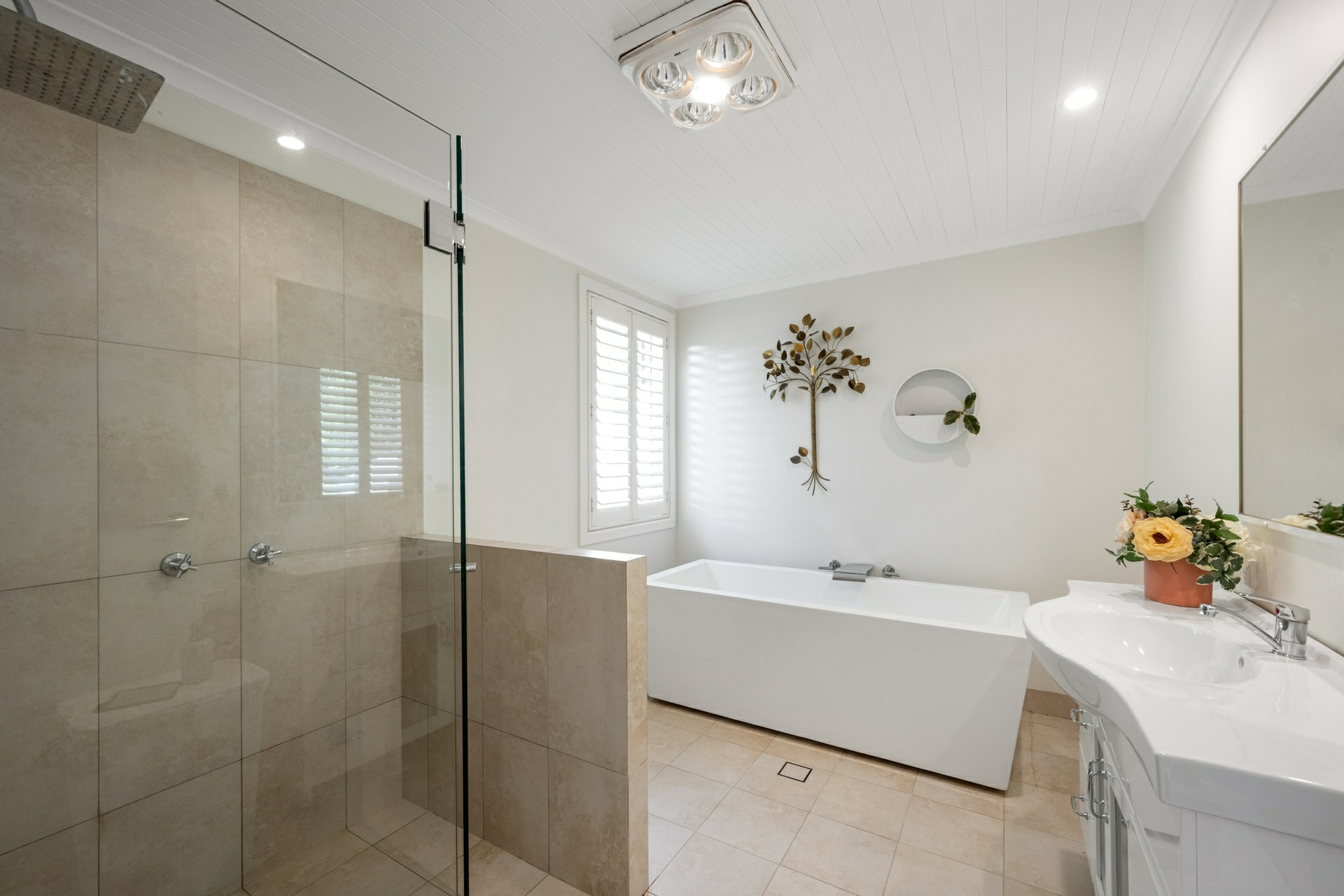 162 Central Road, AVALON BEACH