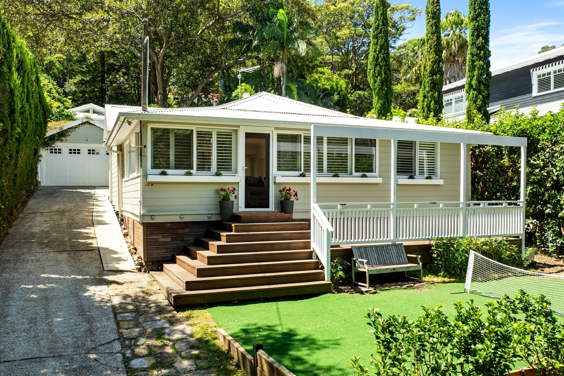 162 Central Road, AVALON BEACH