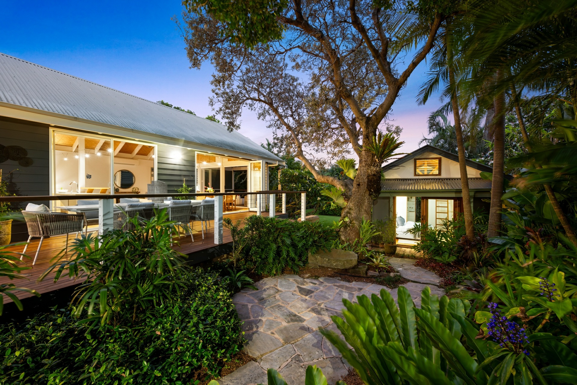 15 Harley Road, AVALON BEACH