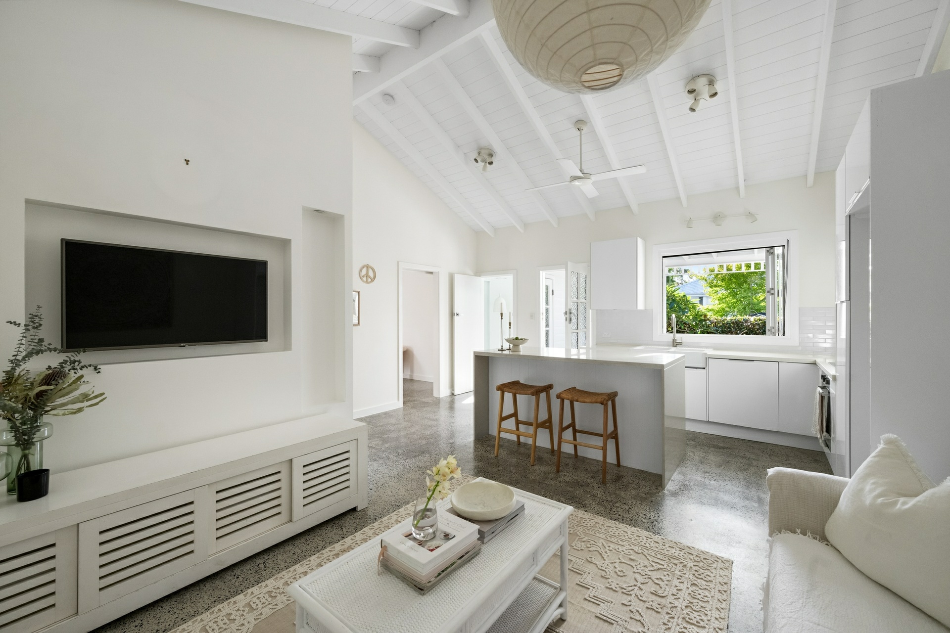 15a Whale Beach Road, AVALON BEACH