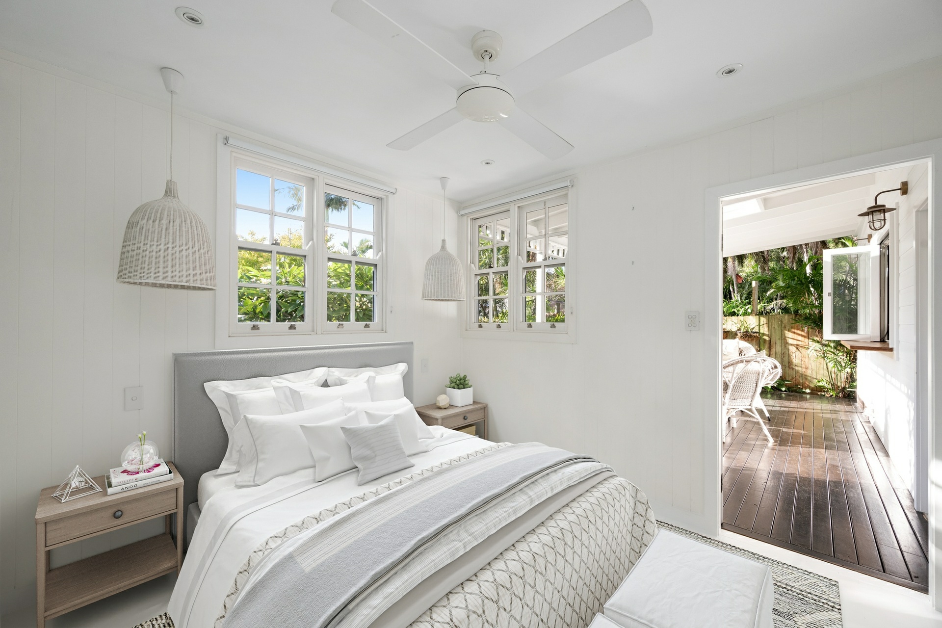 15a Whale Beach Road, AVALON BEACH