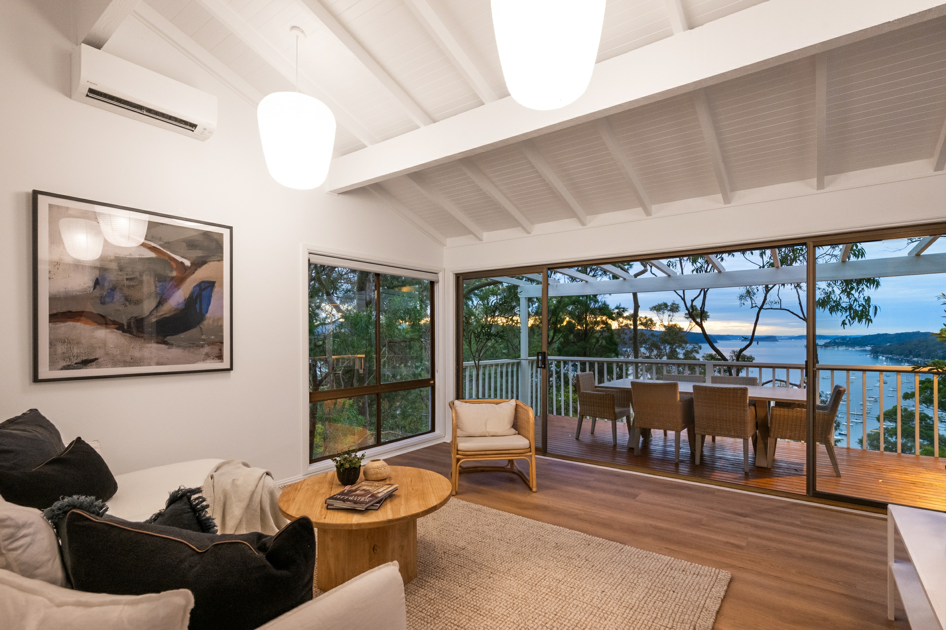37 Wandeen Road, AVALON BEACH