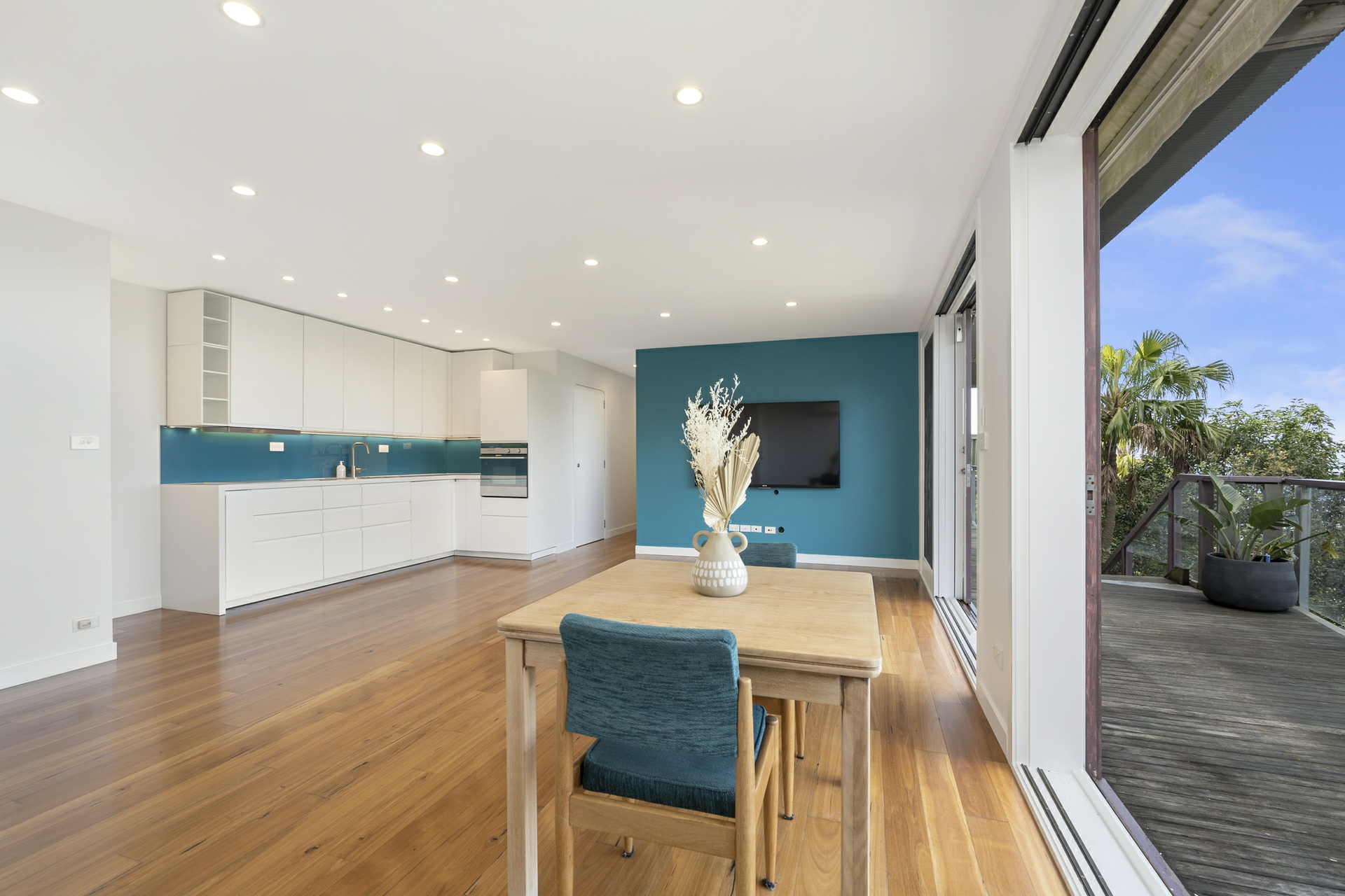 33A Kanimbla Crescent, Bilgola Plateau NSW - for Rent - LJ Hooker