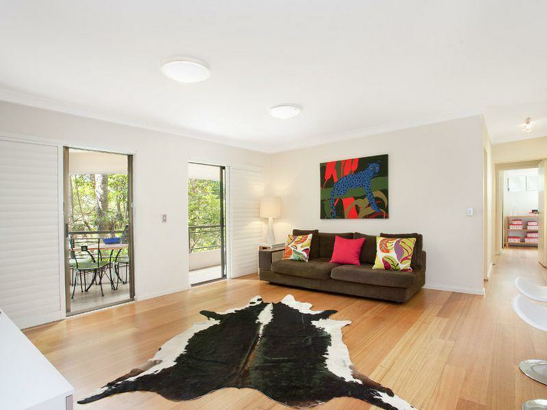 2/40-42 Seaview Avenue — photo 3 of 8
