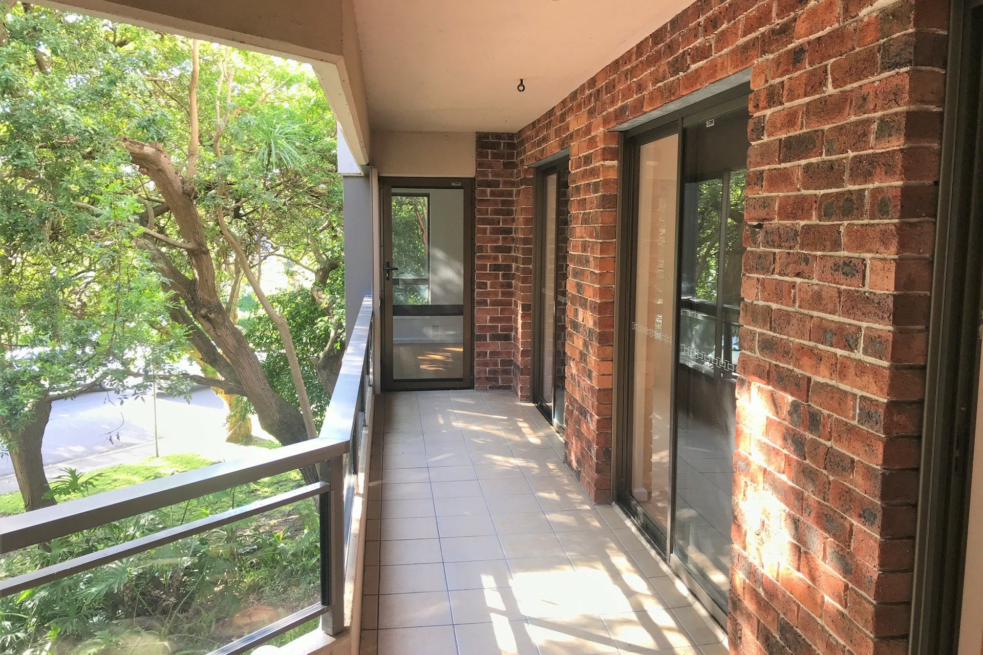 2/40-42 Seaview Avenue — photo 6 of 8