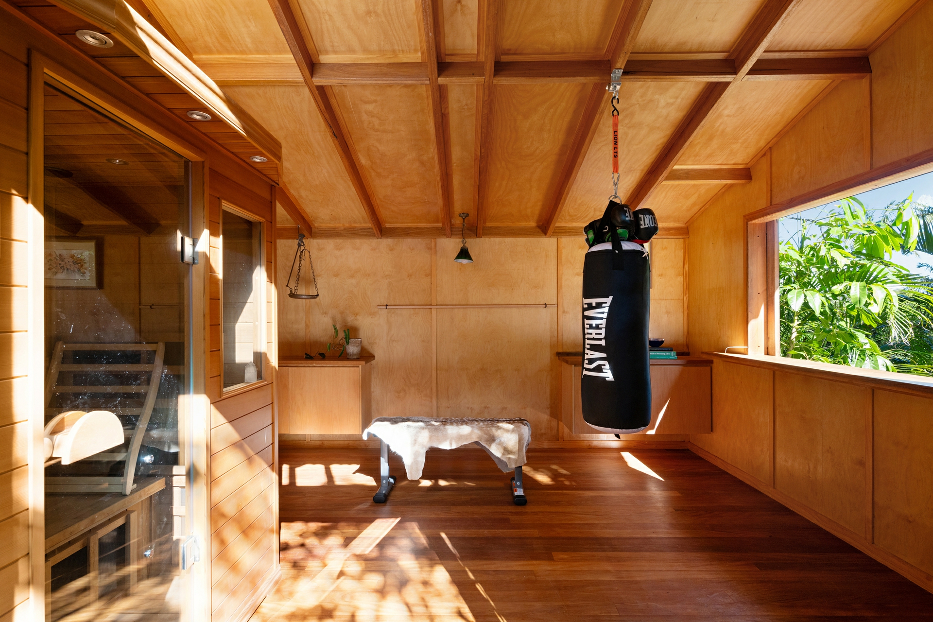 66 Whale Beach Road — photo 15 of 17