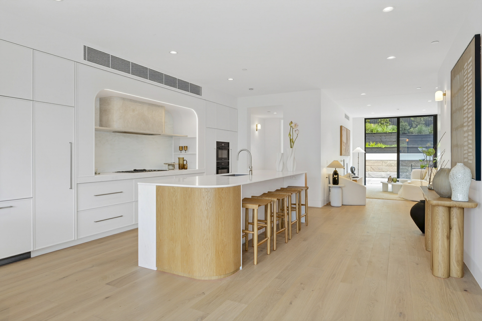 3/1955 Pittwater Road — photo 3 of 18