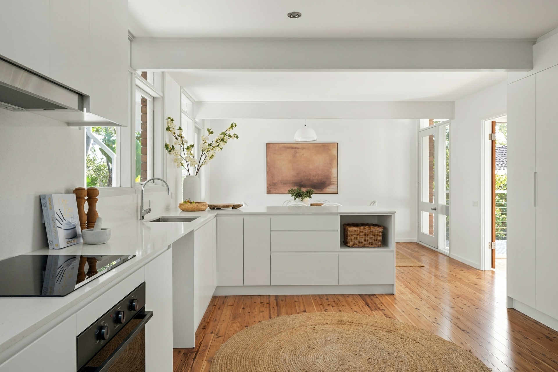 33 Wandeen Road — photo 8 of 22