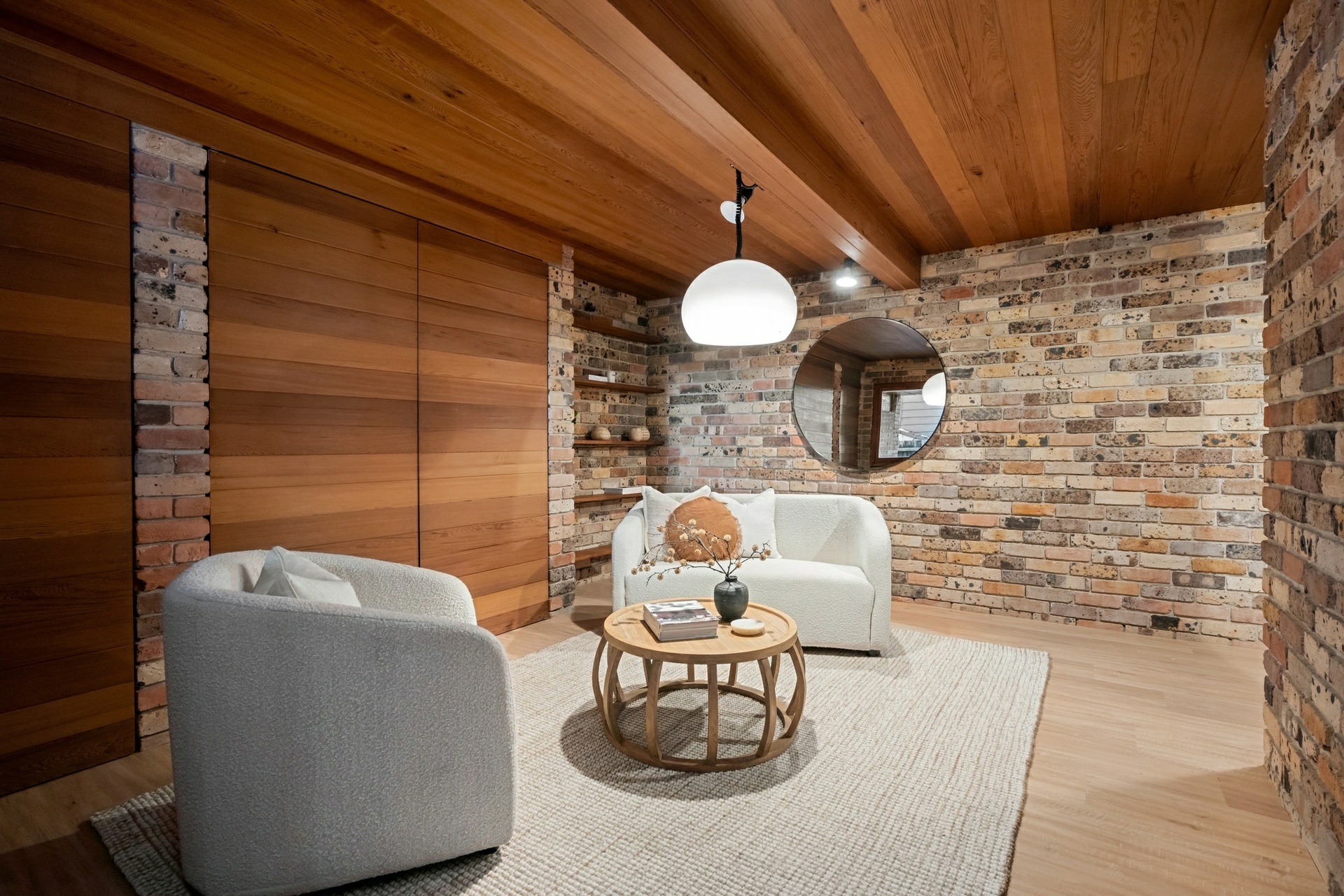 33 Wandeen Road — photo 18 of 22
