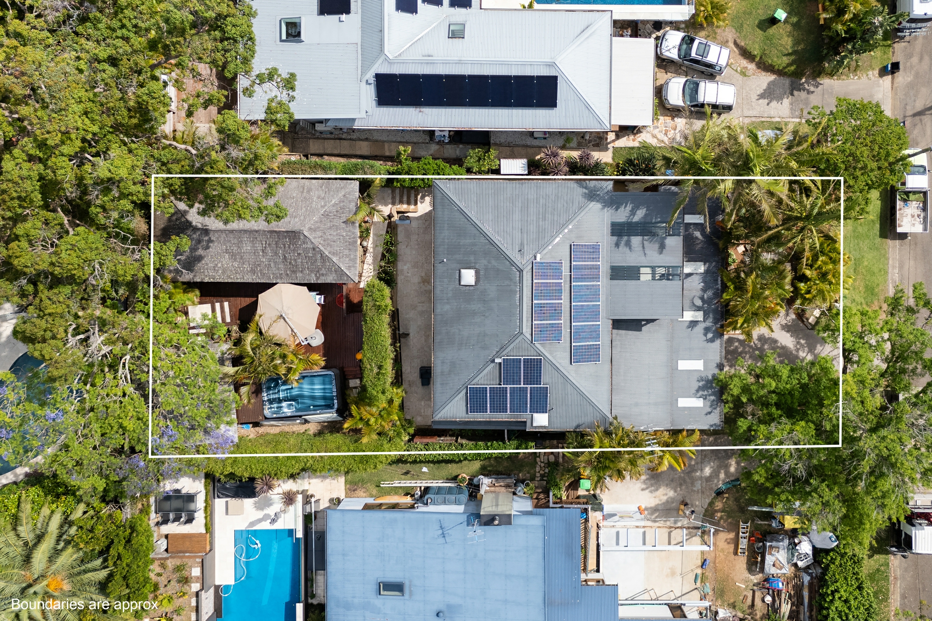 1/25 Binburra Avenue — photo 10 of 13