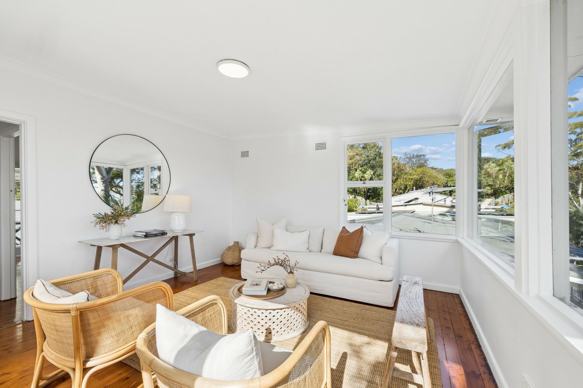129 Whale Beach Road — photo 11 of 20
