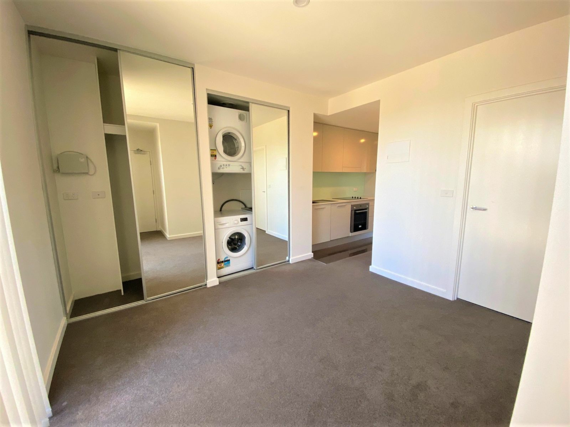 M114/571 Pacific Hwy, BELMONT