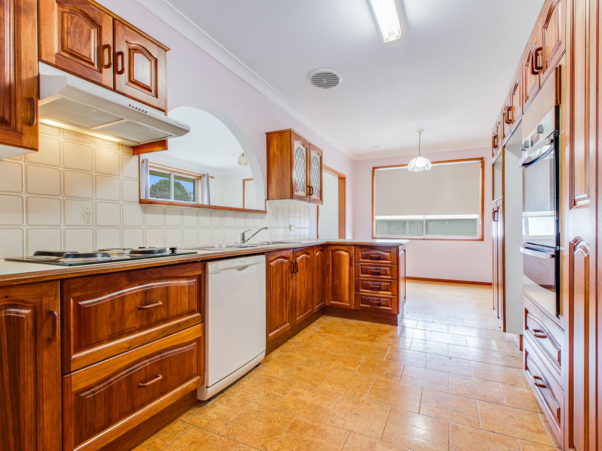 14 Lurnea Crescent, VALENTINE