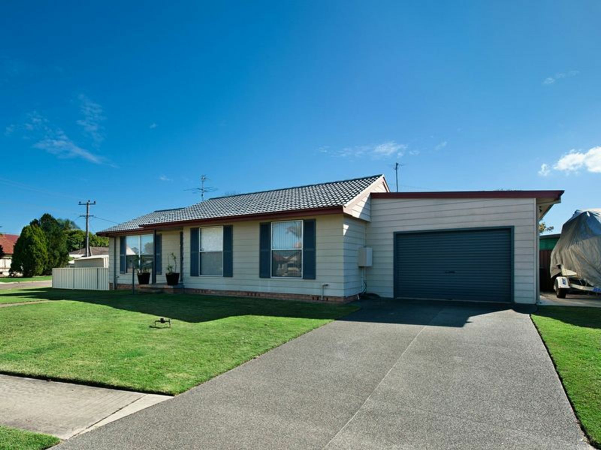 1 Cabbage Tree Palm Crescent, PELICAN