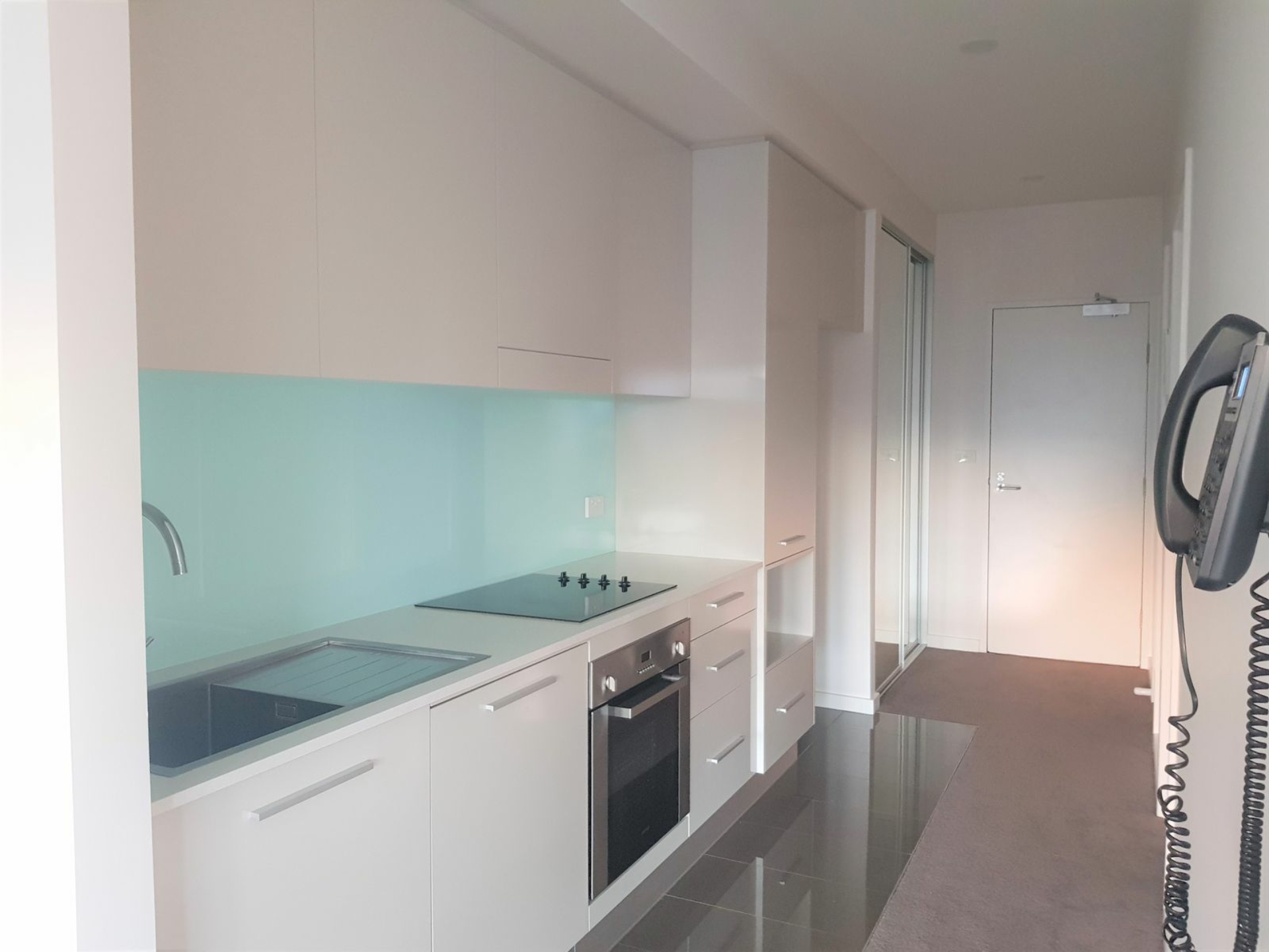 E404/11 Ernest Street, BELMONT
