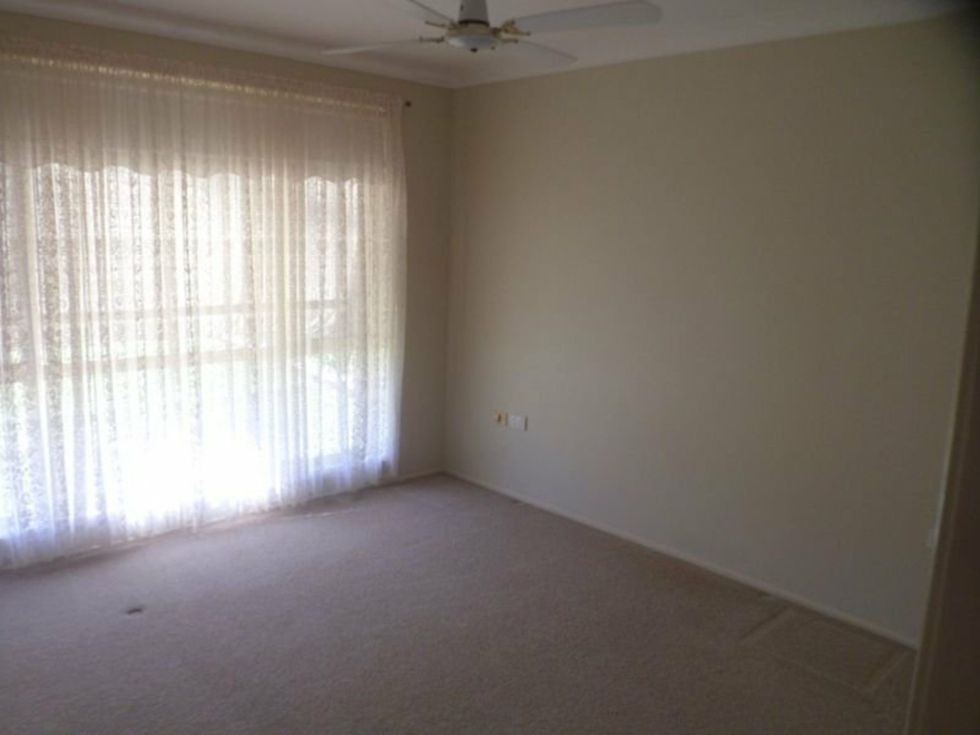 15 Westminster Close, VALENTINE