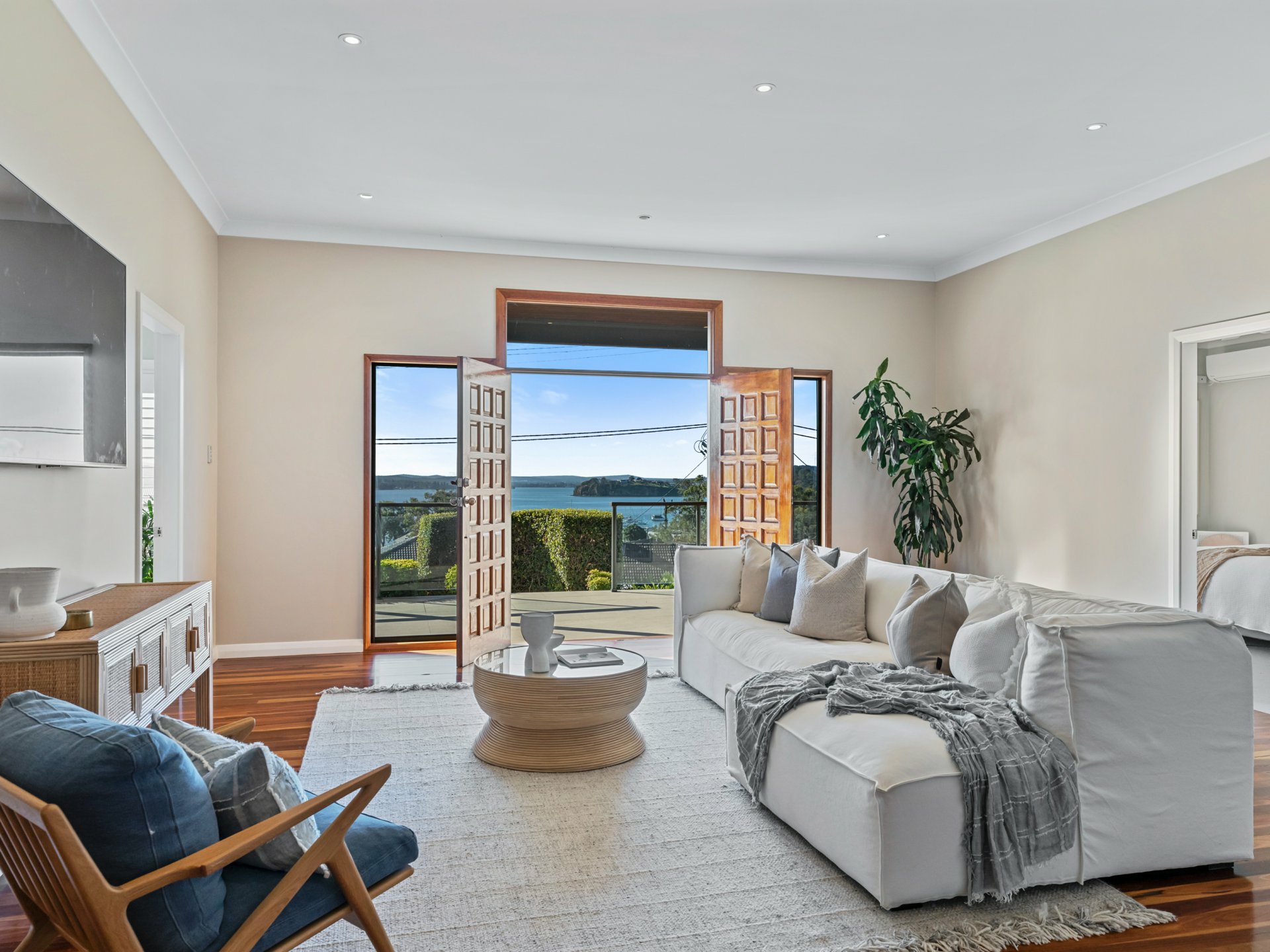 74 Christopher Avenue, VALENTINE