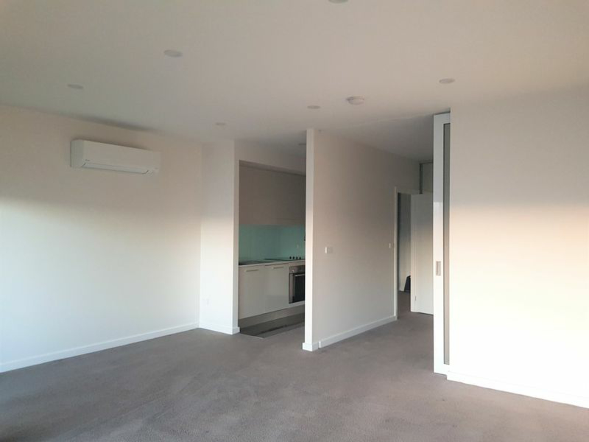 E404/11 Ernest Street, BELMONT