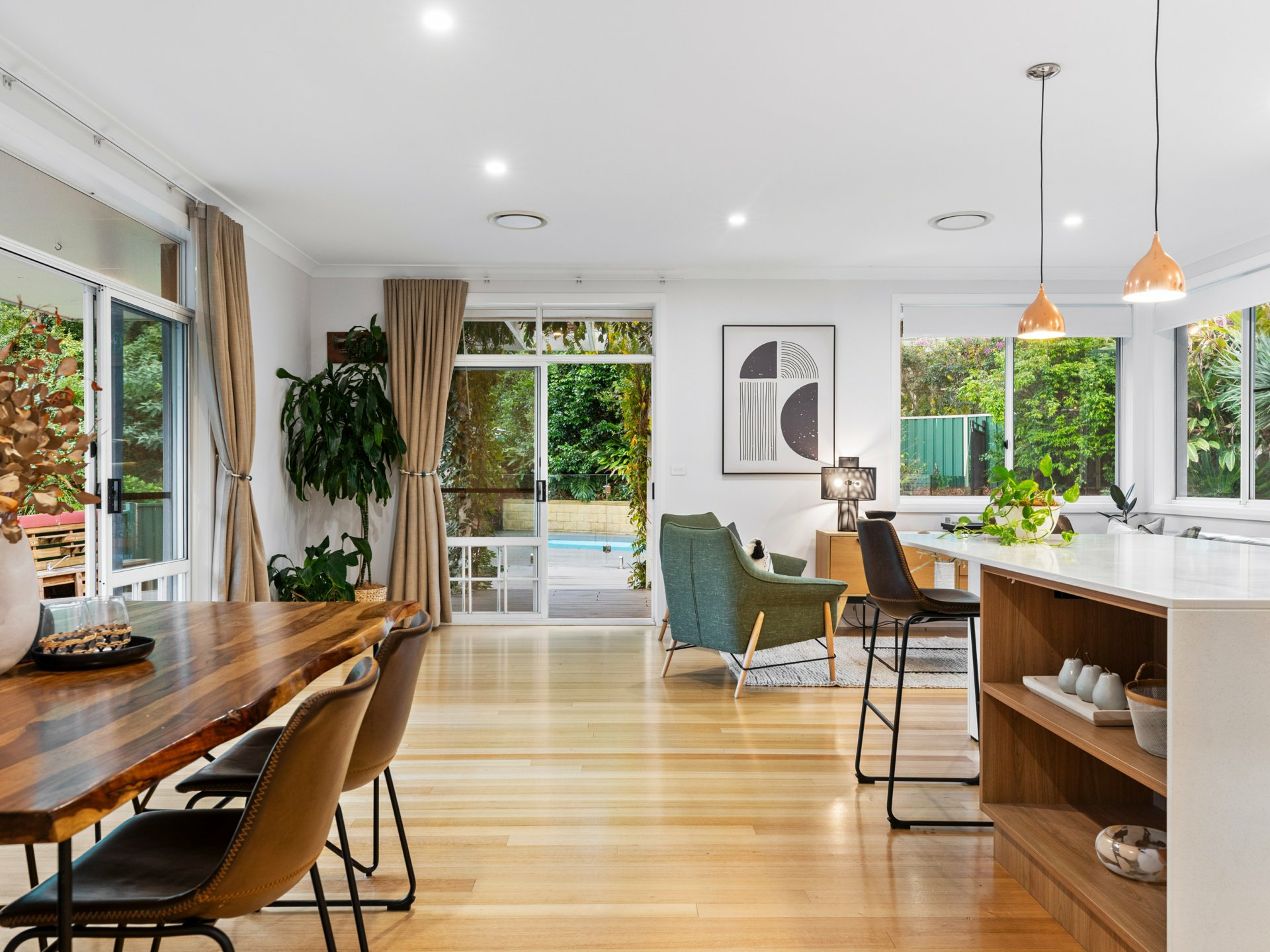 12 Duchess Close, FLORAVILLE