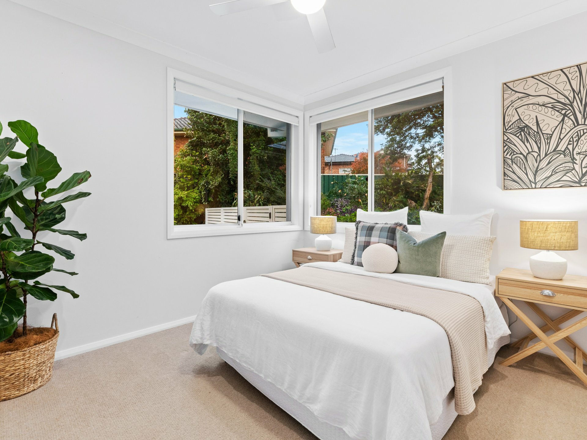 12 Duchess Close, FLORAVILLE
