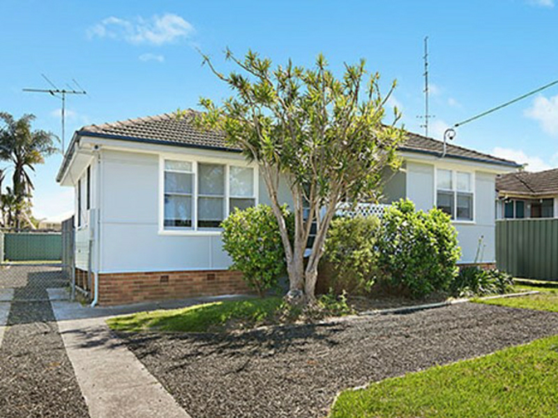 11 Cassia Crescent, GATESHEAD