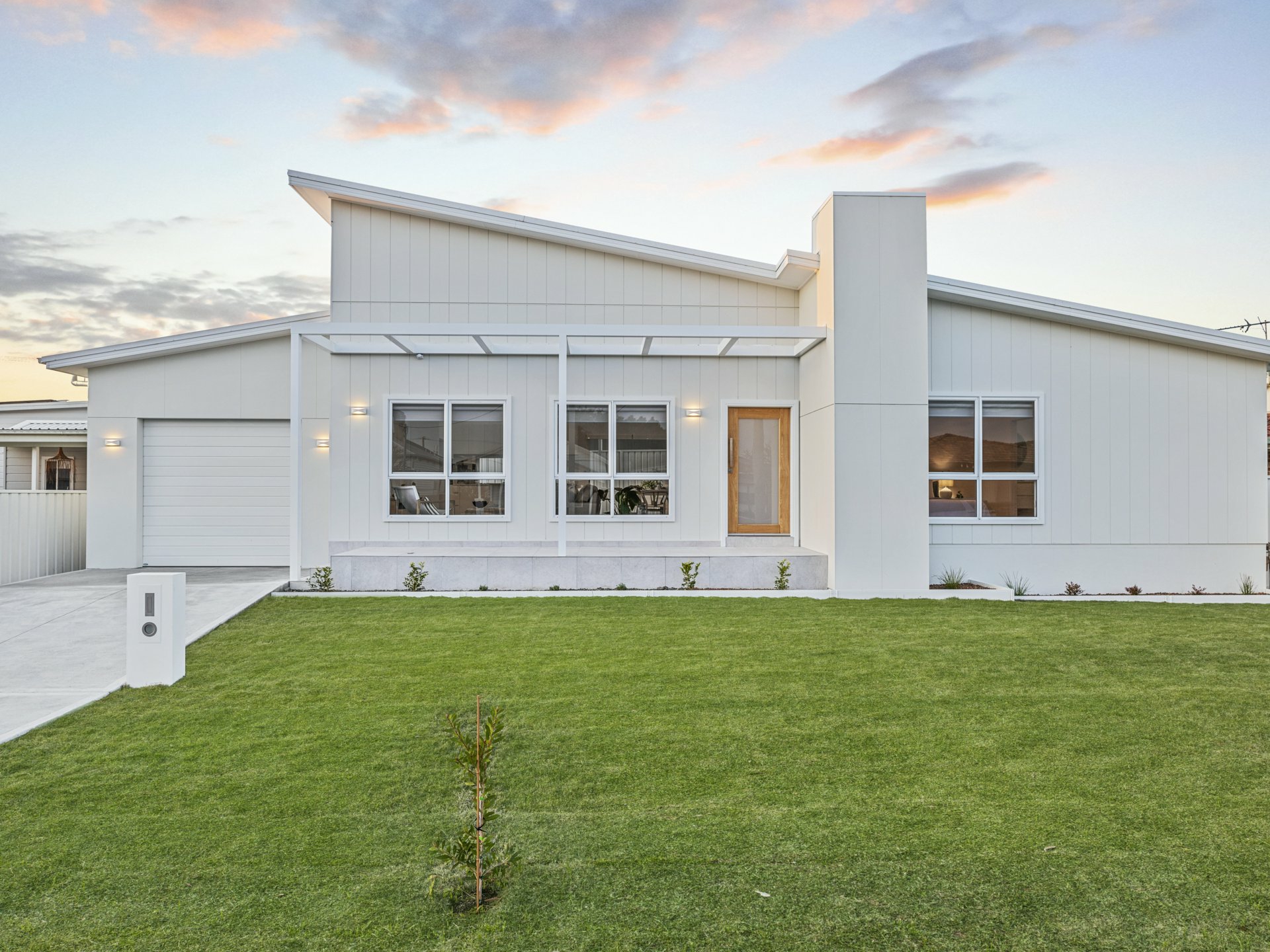6 Williams Street, BELMONT SOUTH