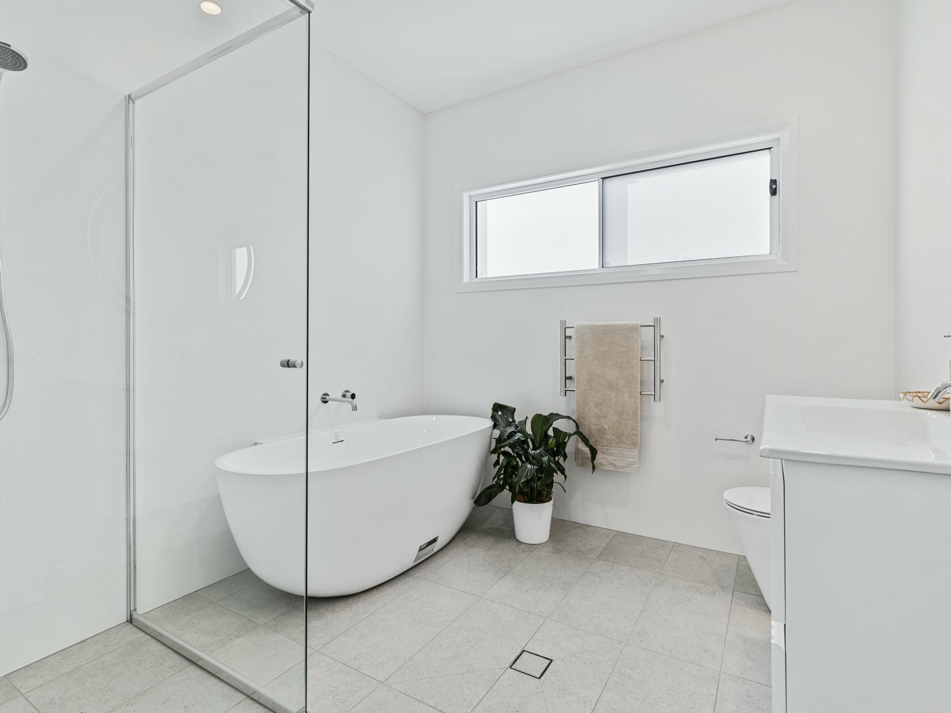 6 Williams Street, BELMONT SOUTH