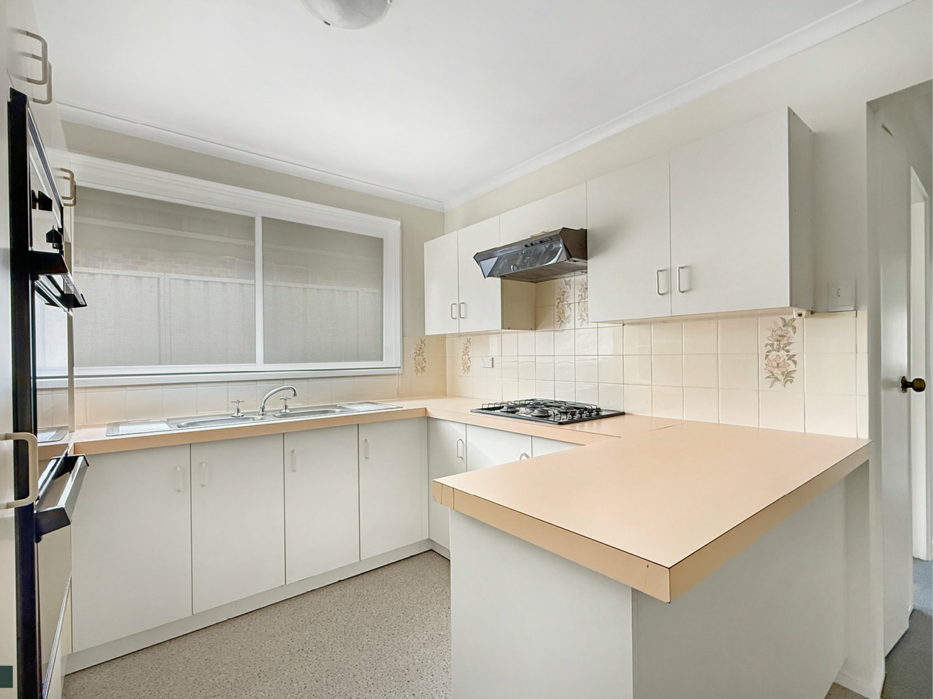18 Justine Avenue, WHITEBRIDGE