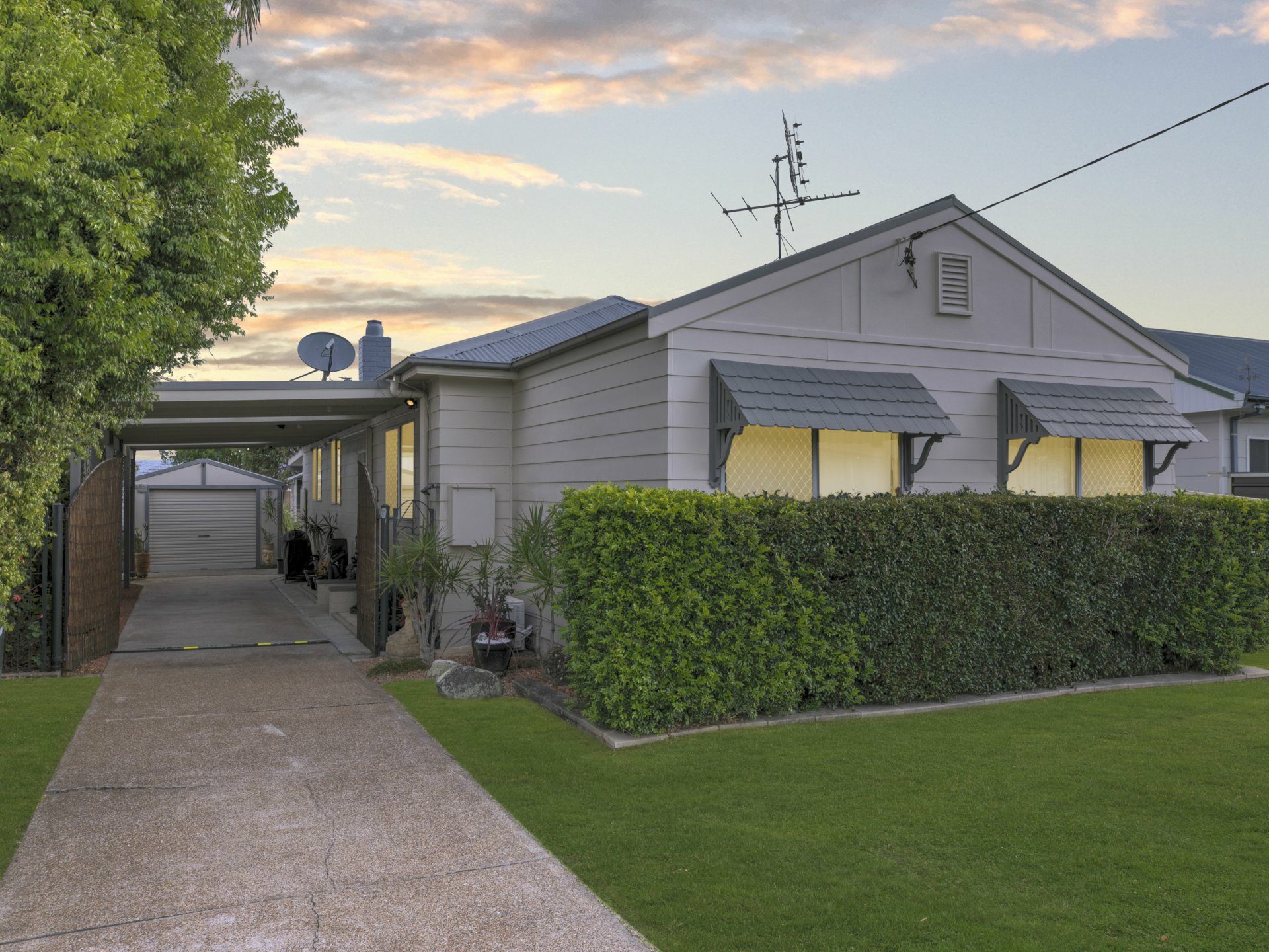 13 Maxwell Avenue, BELMONT NORTH