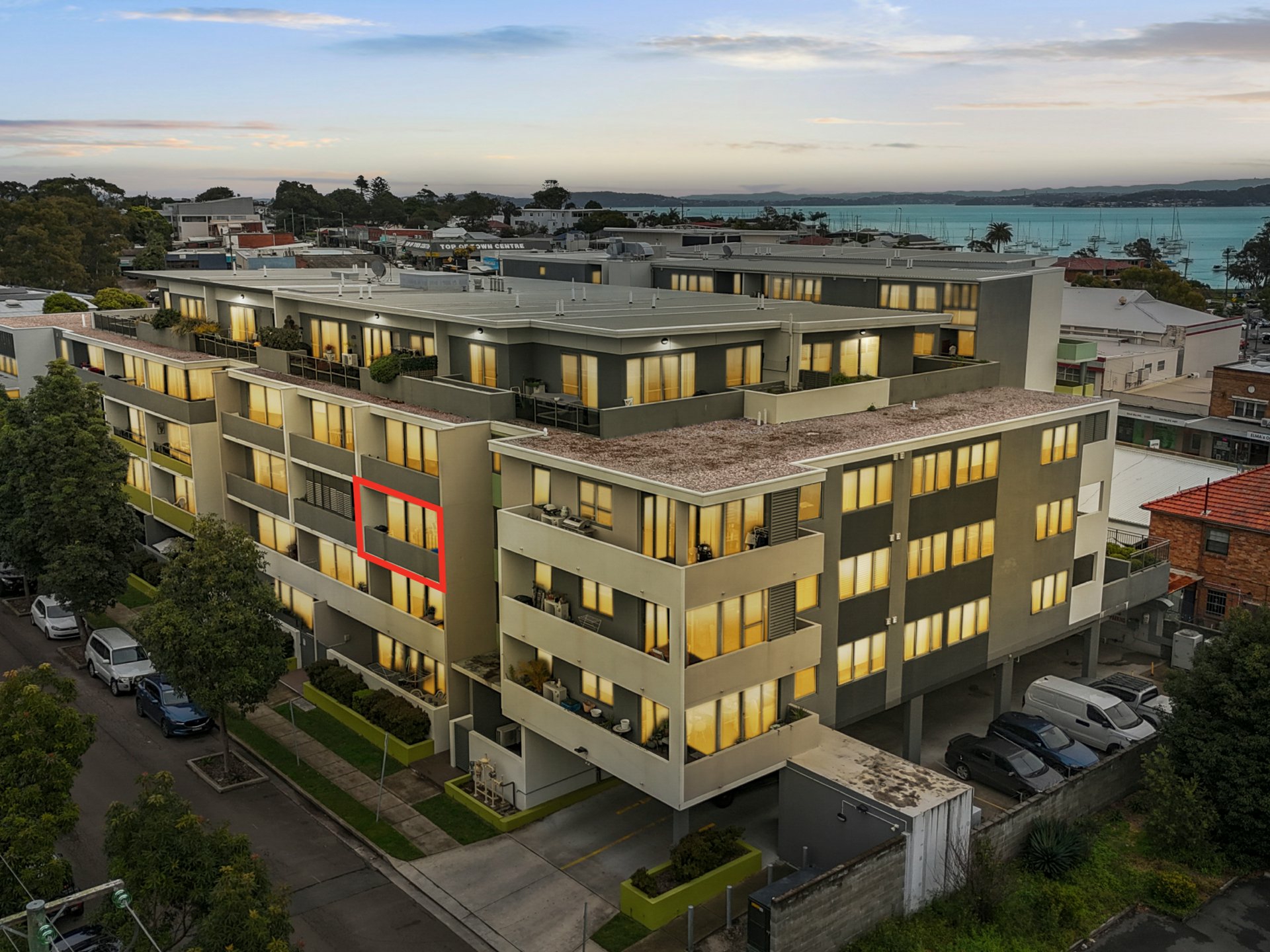 216/11 Ernest Street, BELMONT