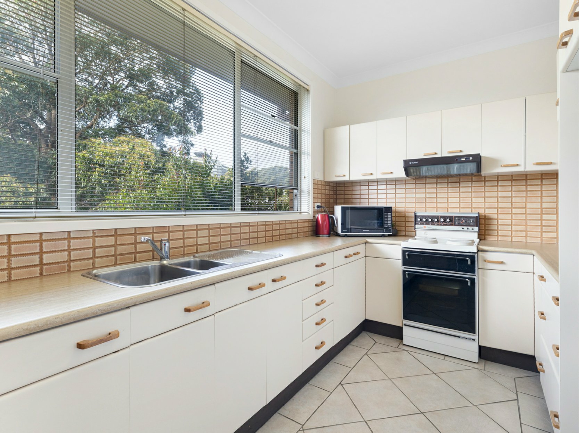 35 Chapman Street, CHARLESTOWN