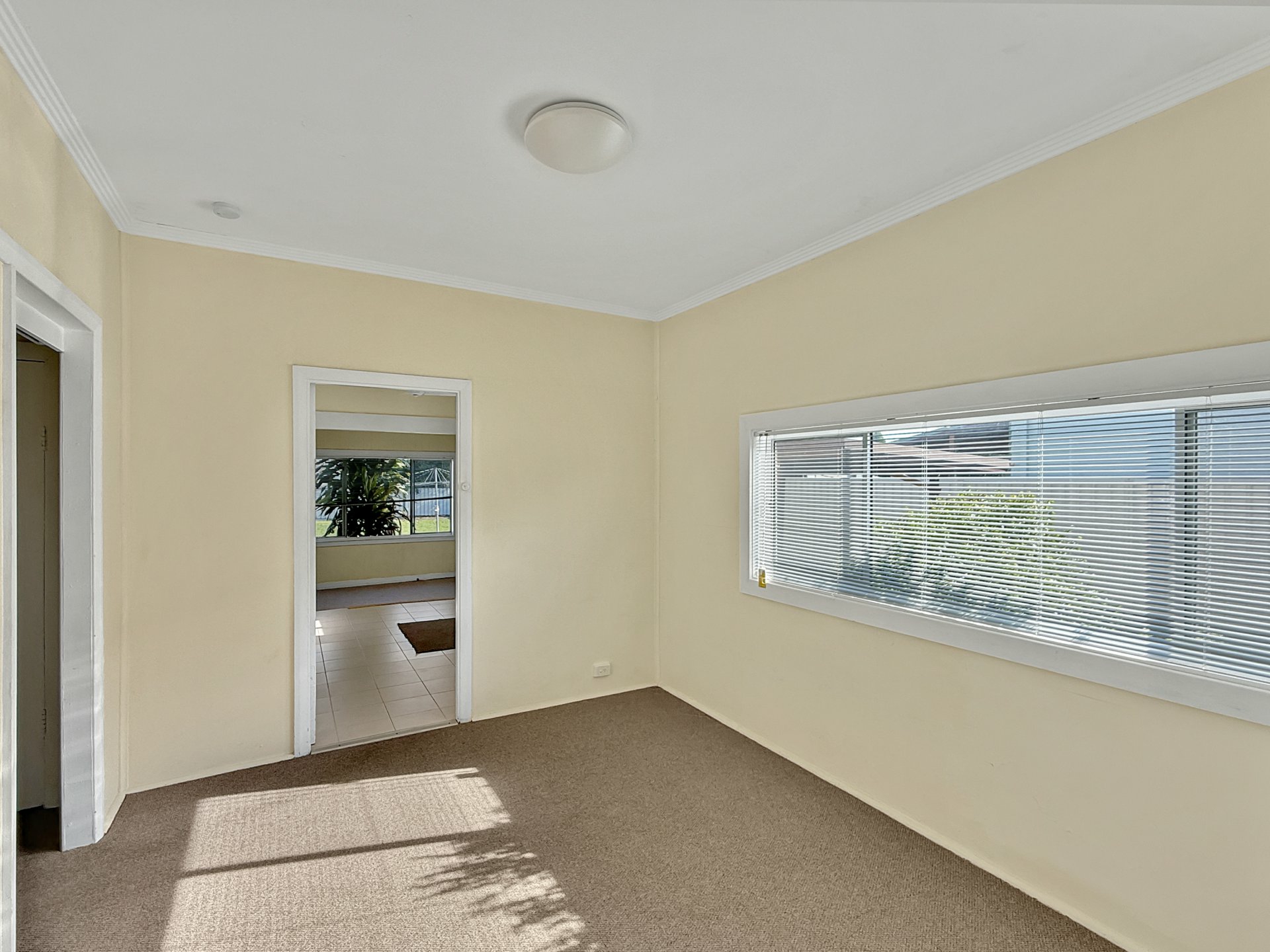 33 Macquarie Street, SWANSEA