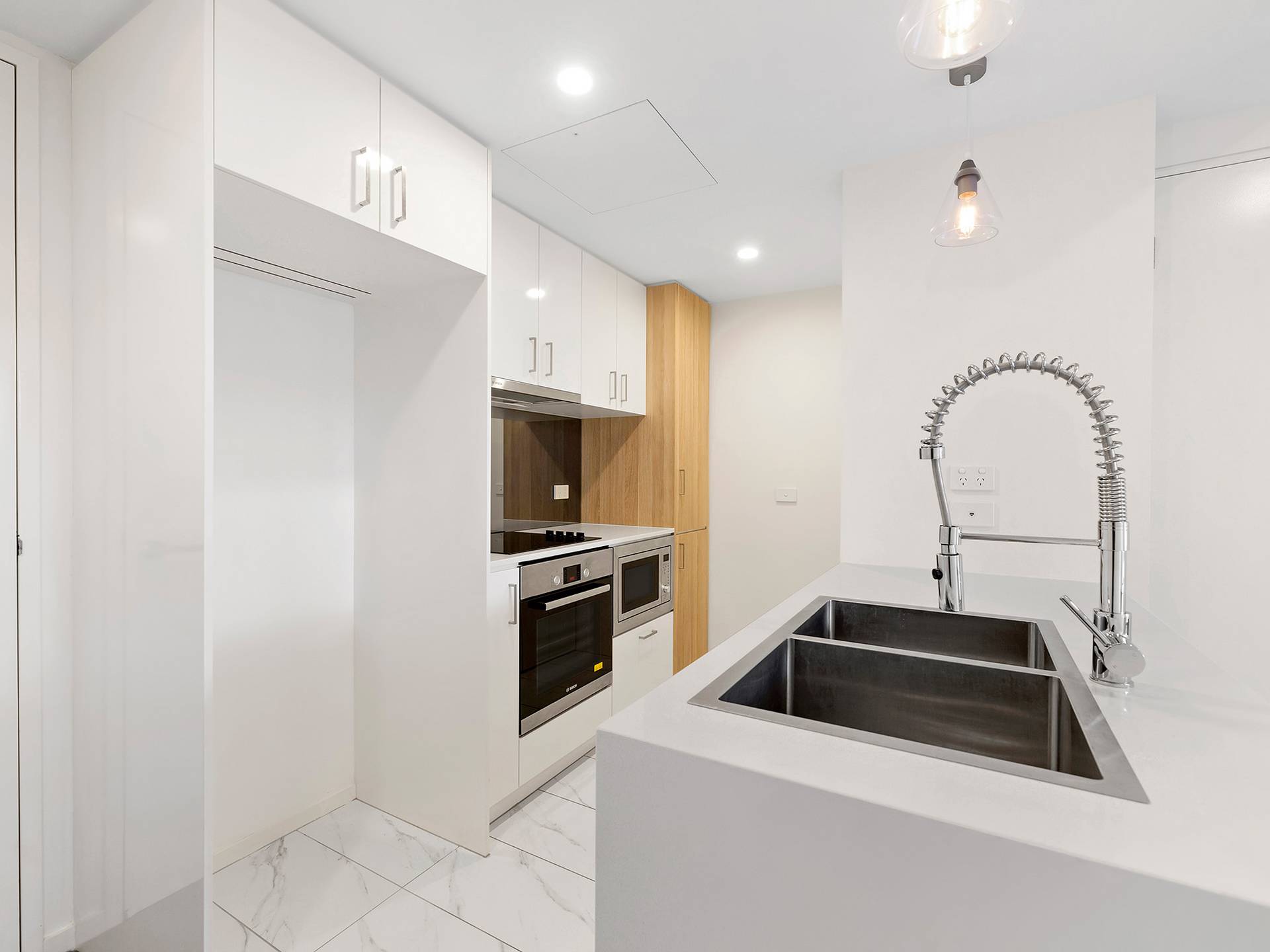 523/8 Cape Street, Dickson