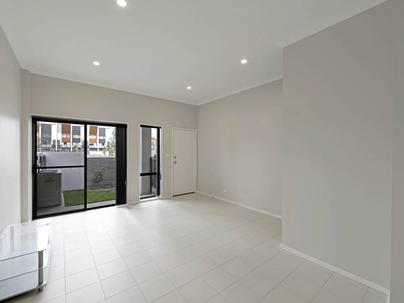 20/50 Henry Kendall Street, FRANKLIN