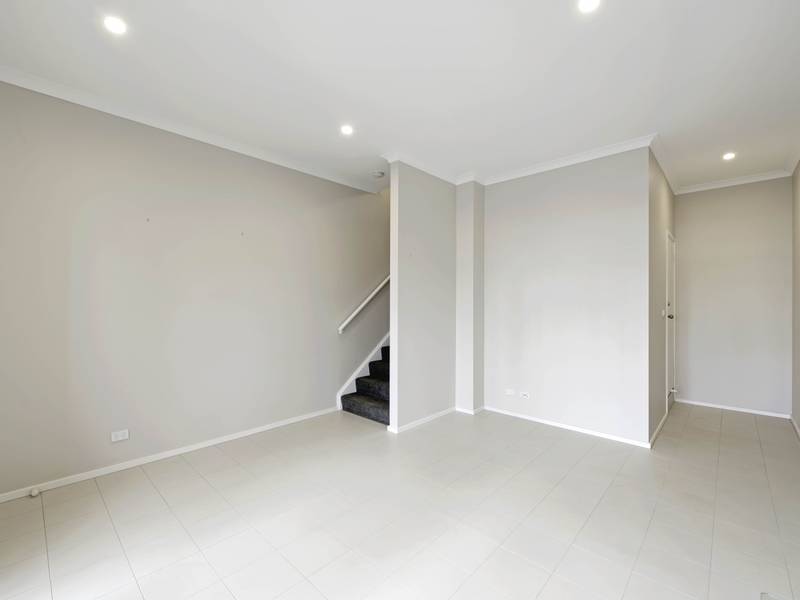 20/50 Henry Kendall Street, FRANKLIN